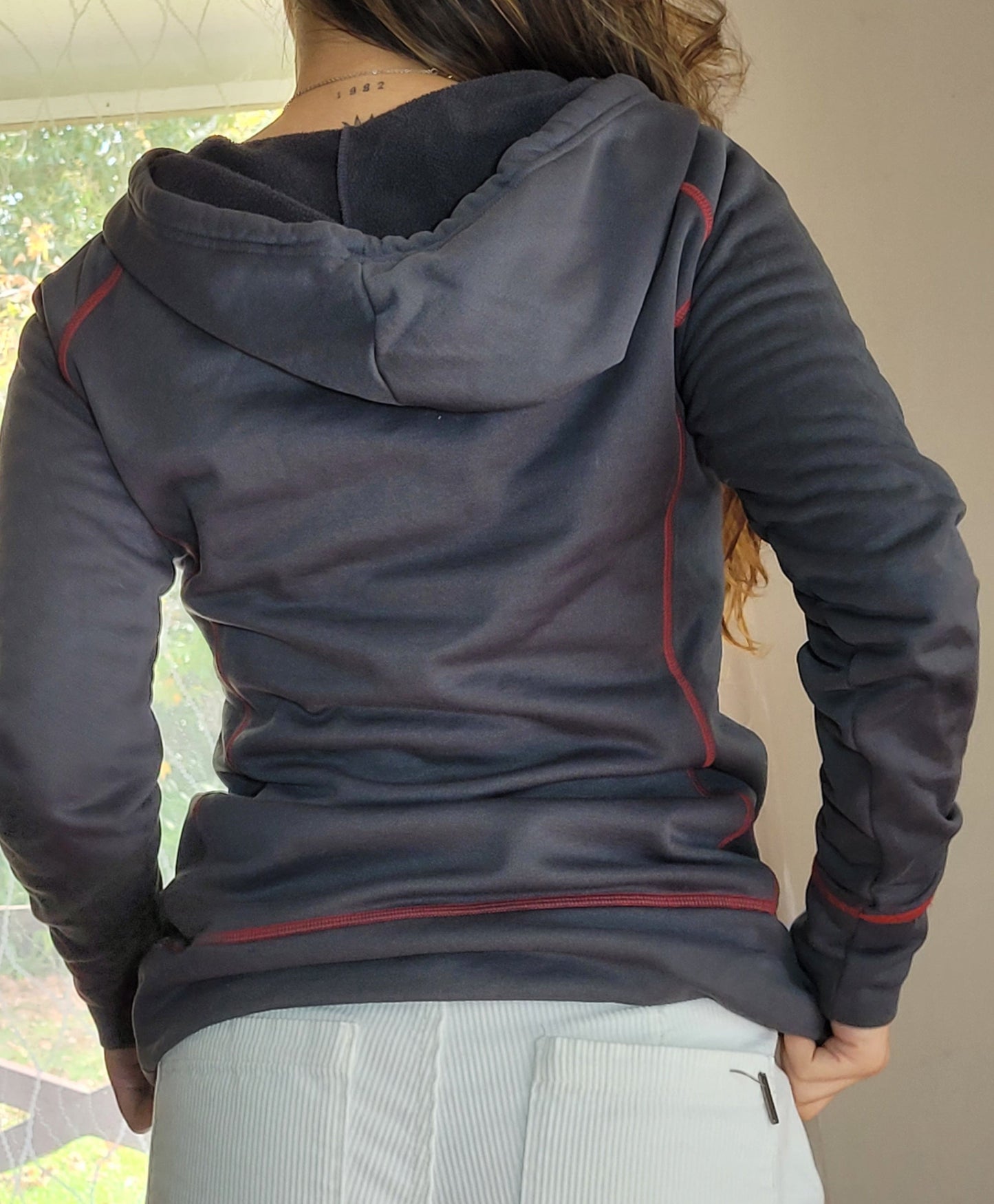 Warm Kathmandu hoodie - Preloved Top