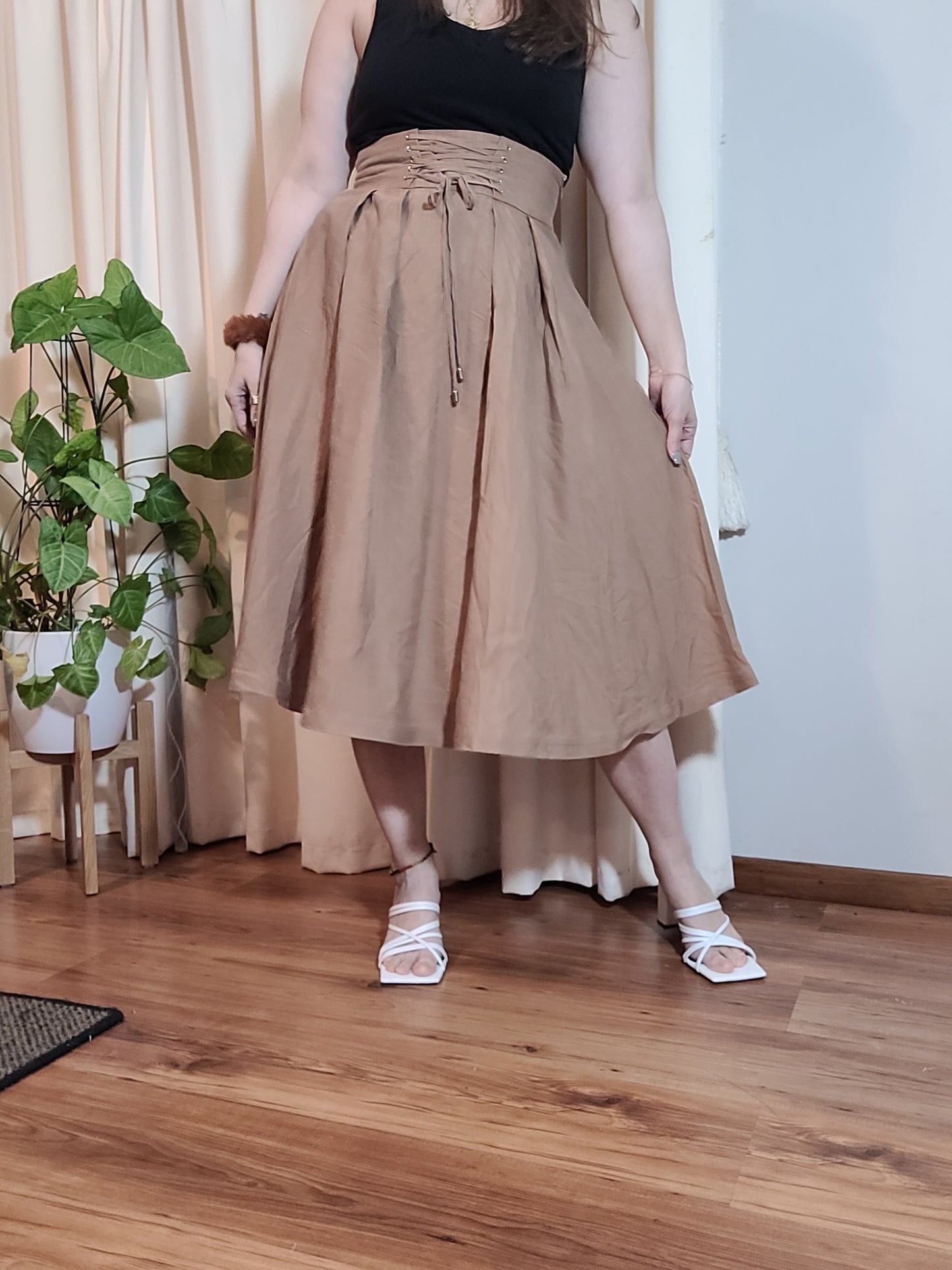 Gorgeous Midi length skirt Brown Skirt