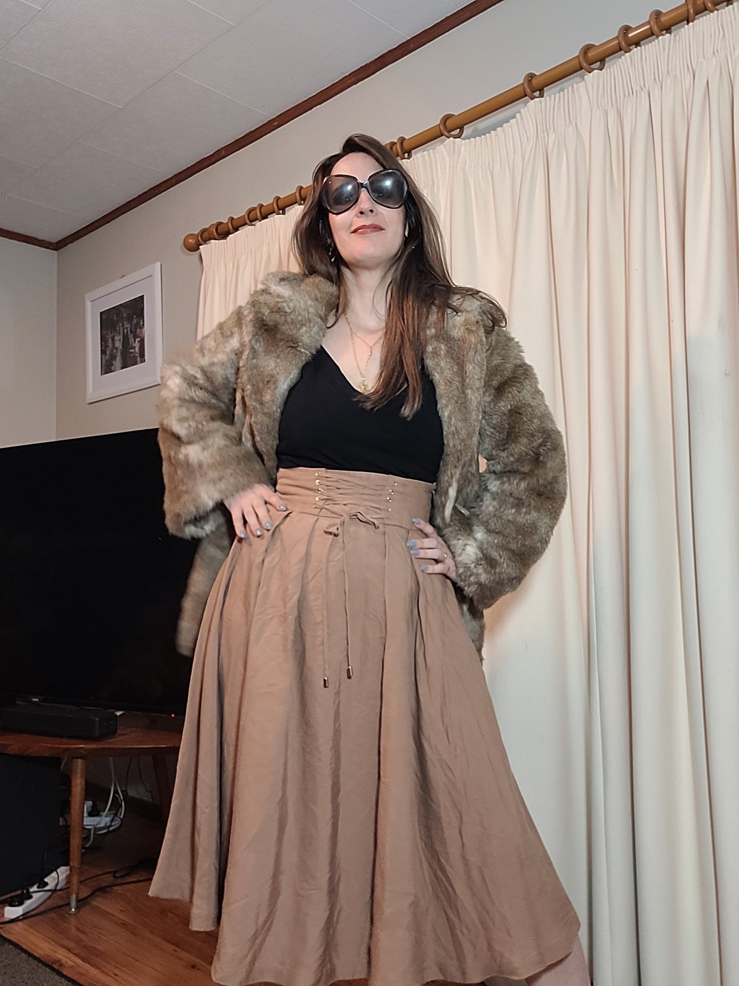 Gorgeous Midi length skirt Brown Skirt