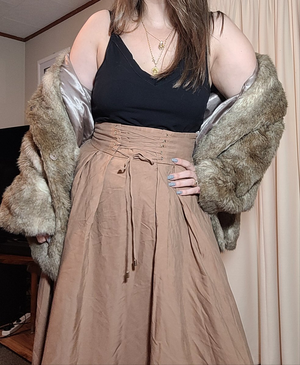 Gorgeous Midi length skirt Brown Skirt