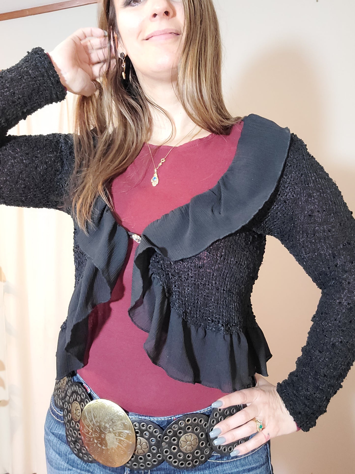 Lace top - Black top with ruffled see-throgh hem