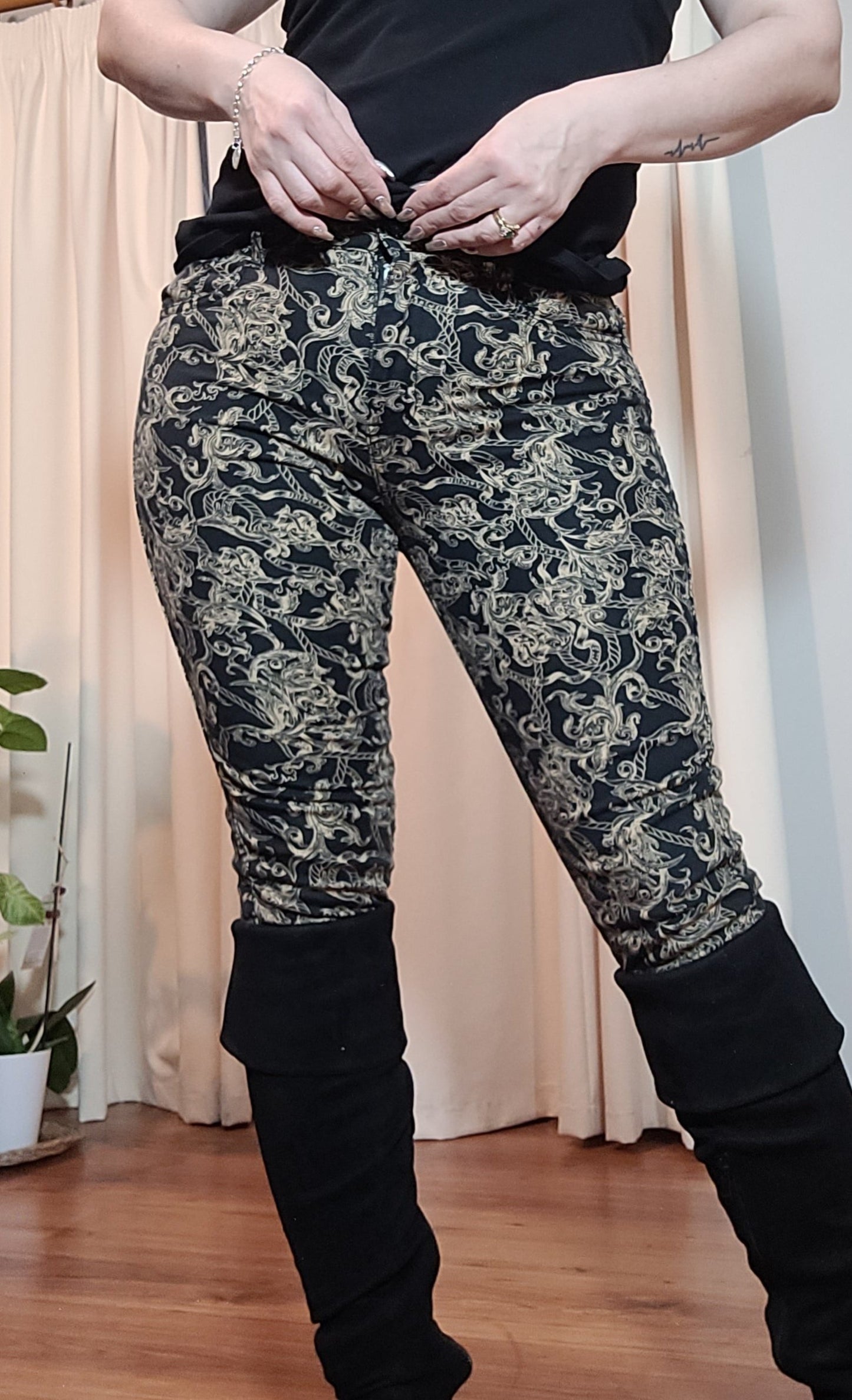 LEE High Licks Jeans Size 9 Black Ankle Zips Women's