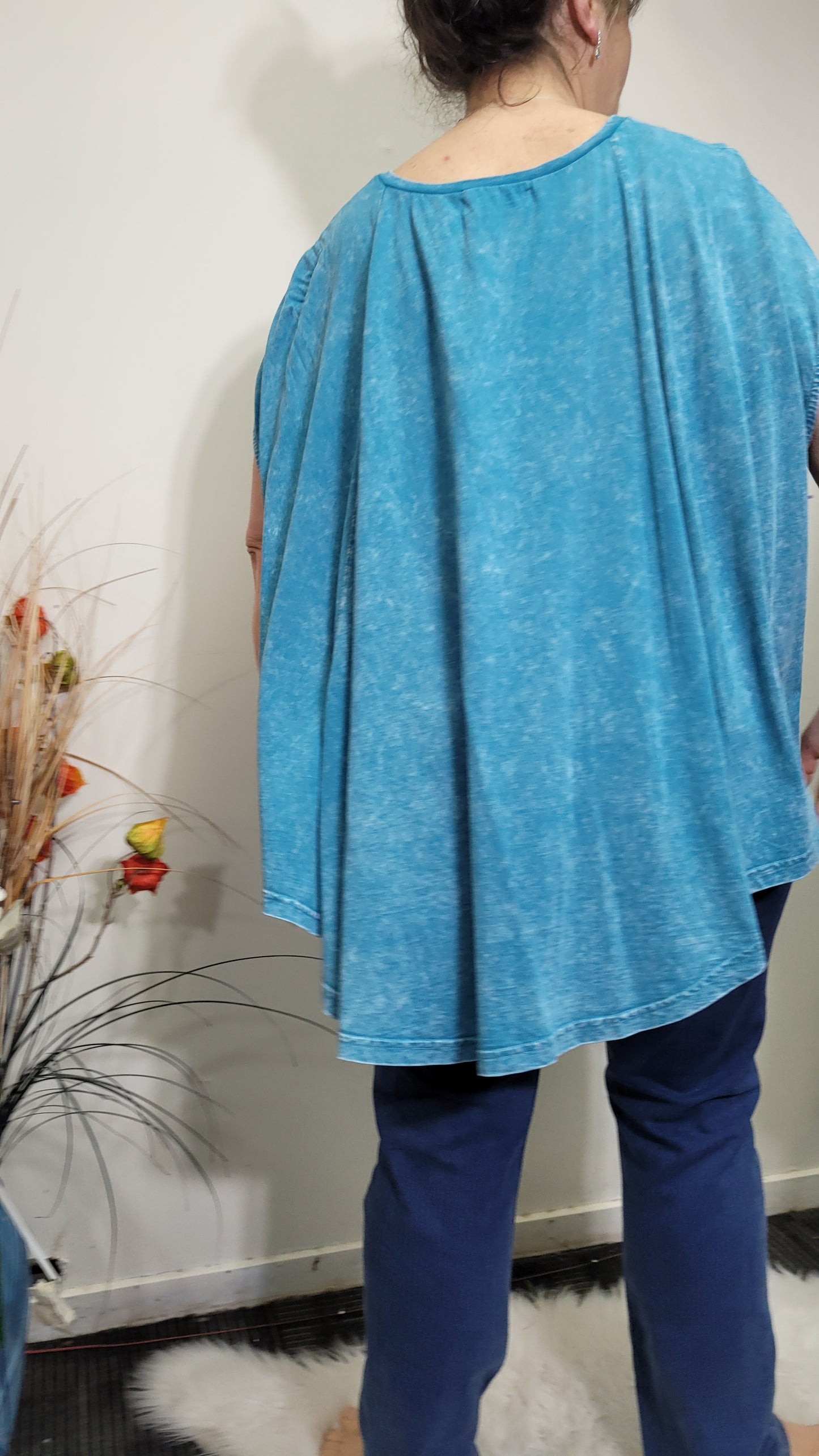 Turquoise Plus-Size Top - Second Hand Store Find. Tigger Painted Design Top - One Size Fits All