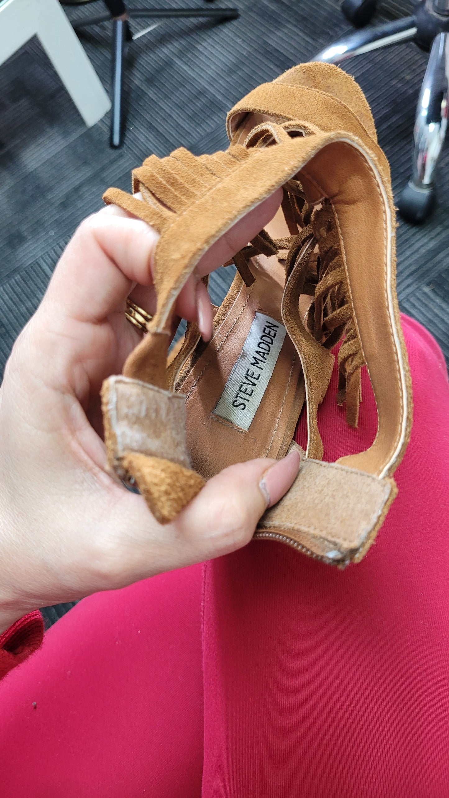 Steve Madden Fringe Wedges Size 8