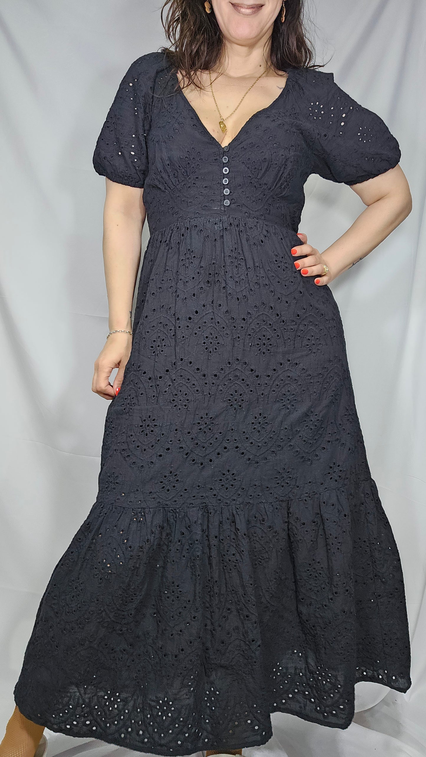 Gorgeous Broderie Black Midi - Maxi Dress