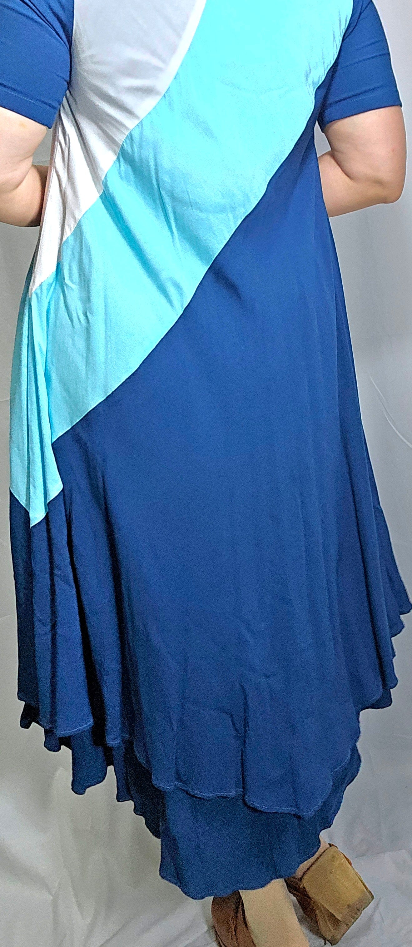 Gorgeous Asymmetrical midi Dress Preloved dress