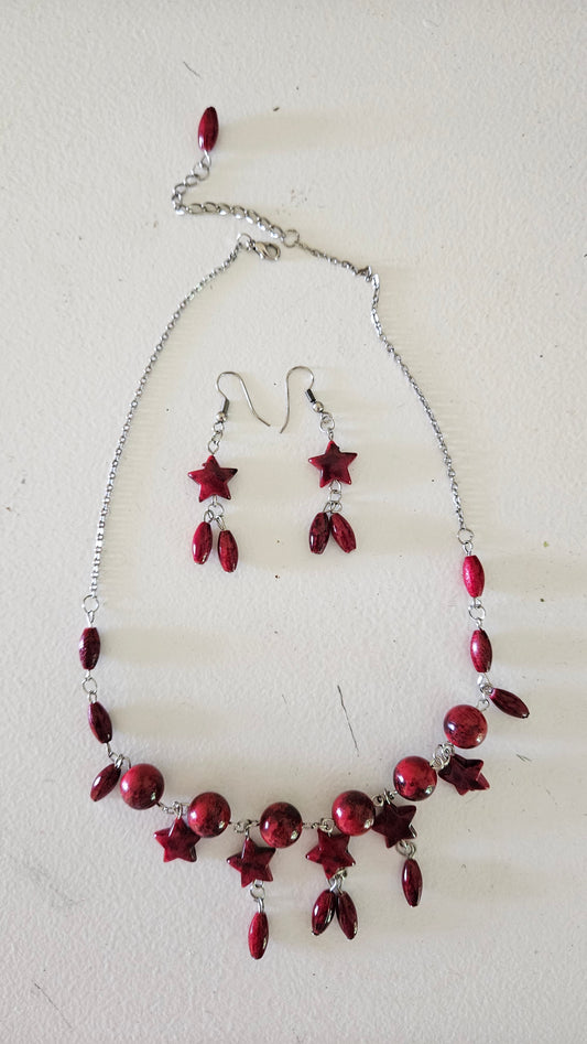 Beautiful set of necklace with earrings Red Jewelry set