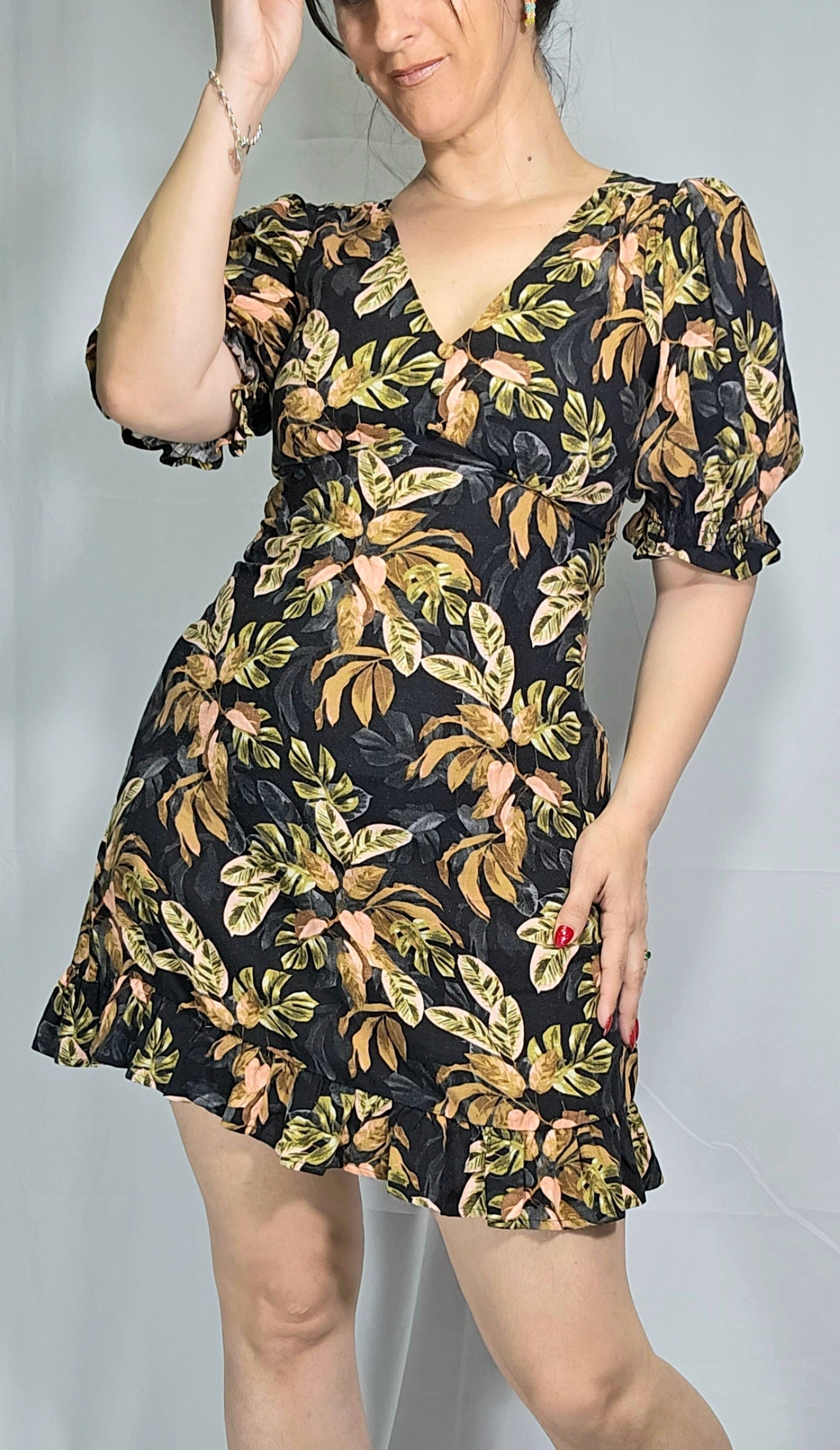 Dotti Dress - Mini Dress - used Dress paothriftnz Dotti Dress - Mini Dress - used Dress paothriftnz