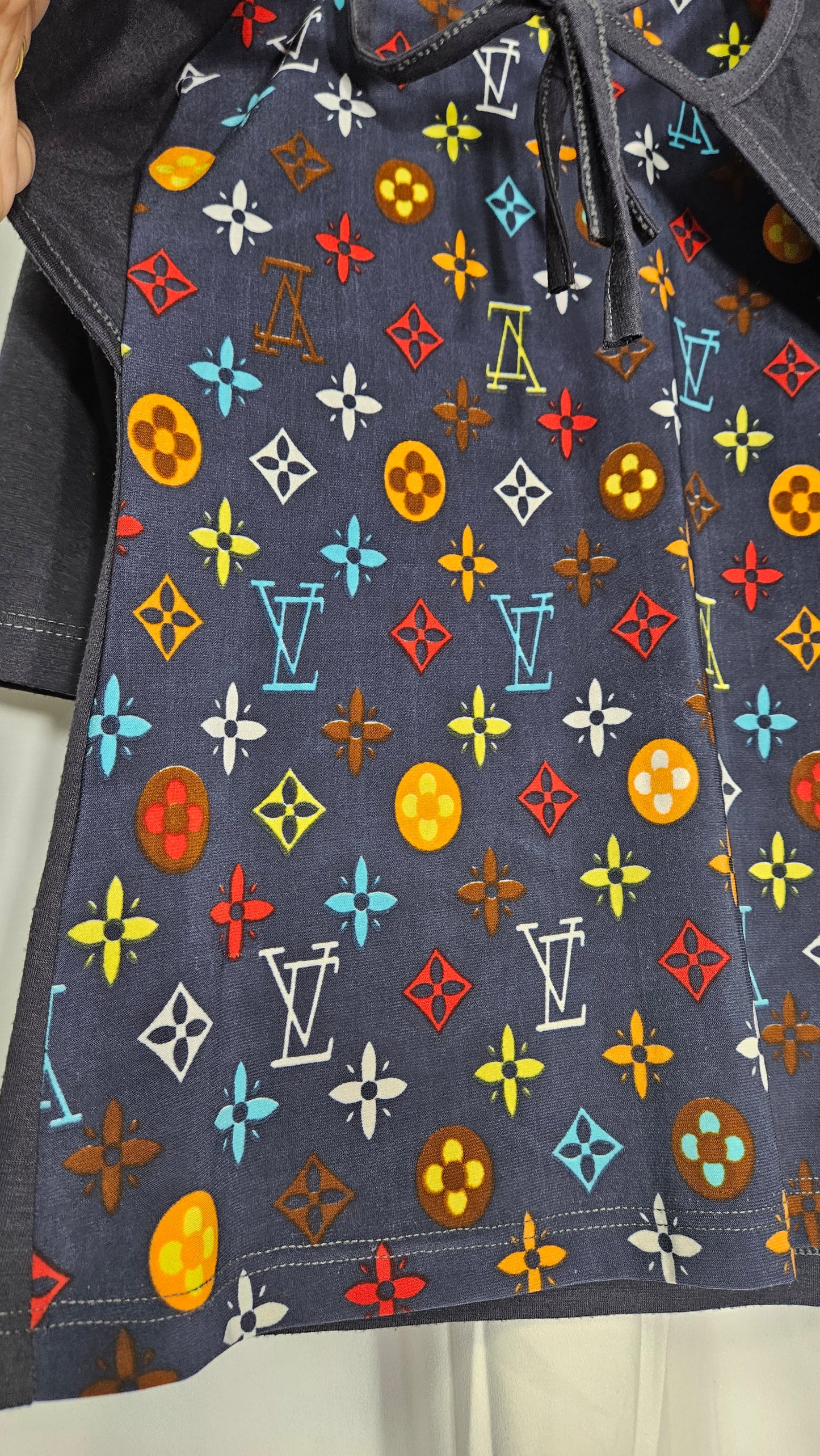 Preloved Top LV inspired look - LV top