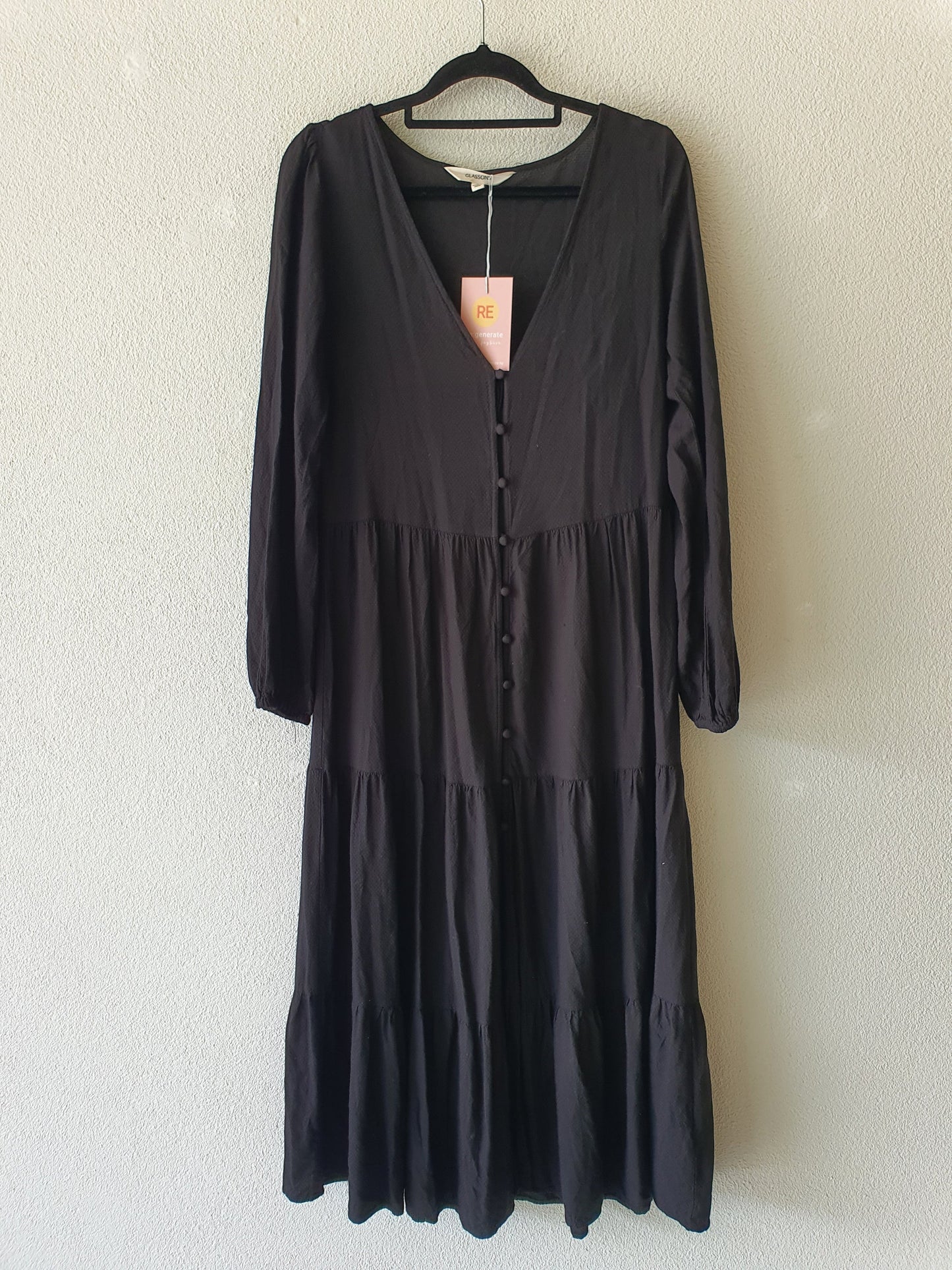 Buy second hand Dress - Glassons Black long dress 6-8