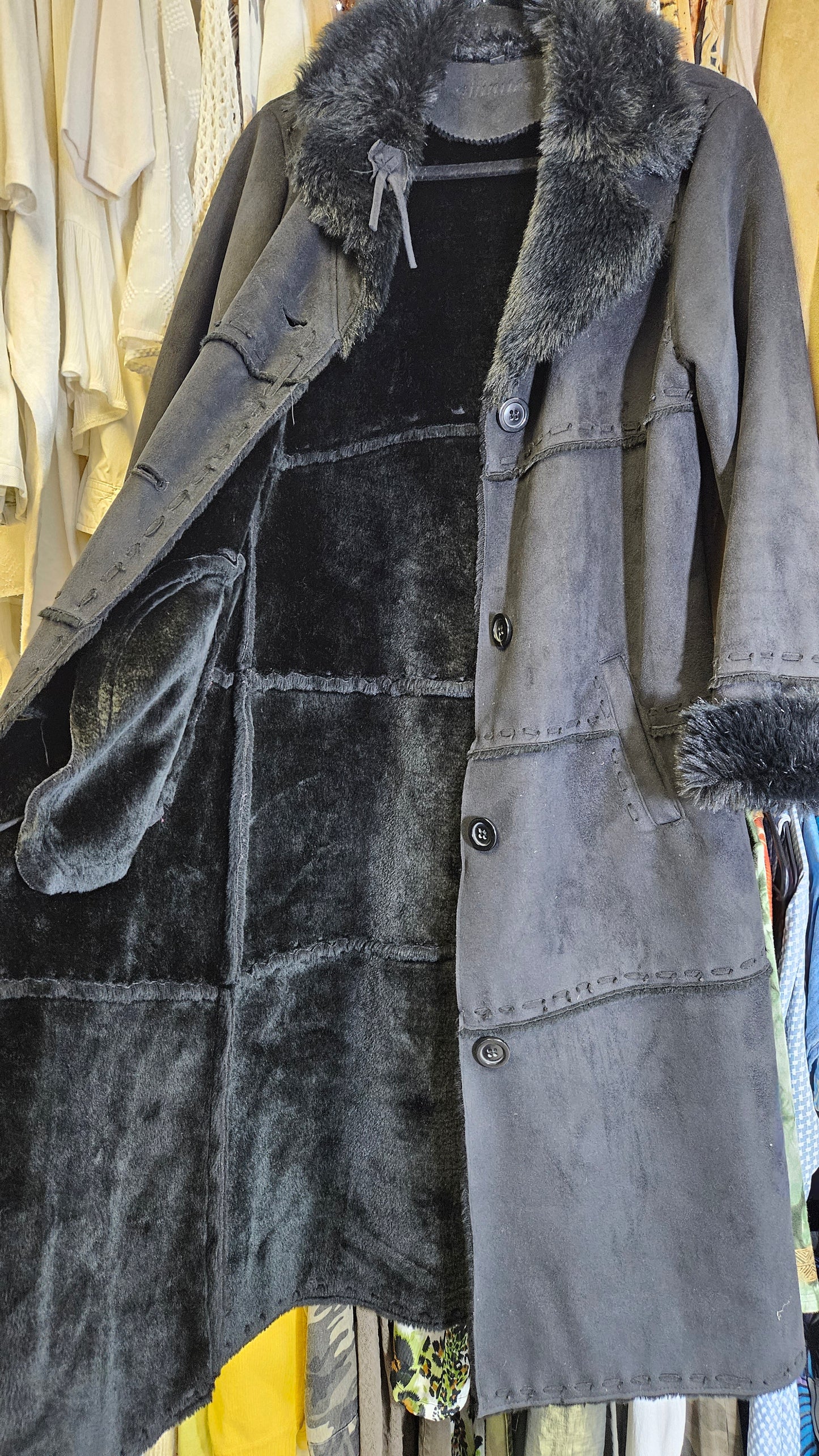 Long Coat Black Faux Fur Retro Style - Size 12