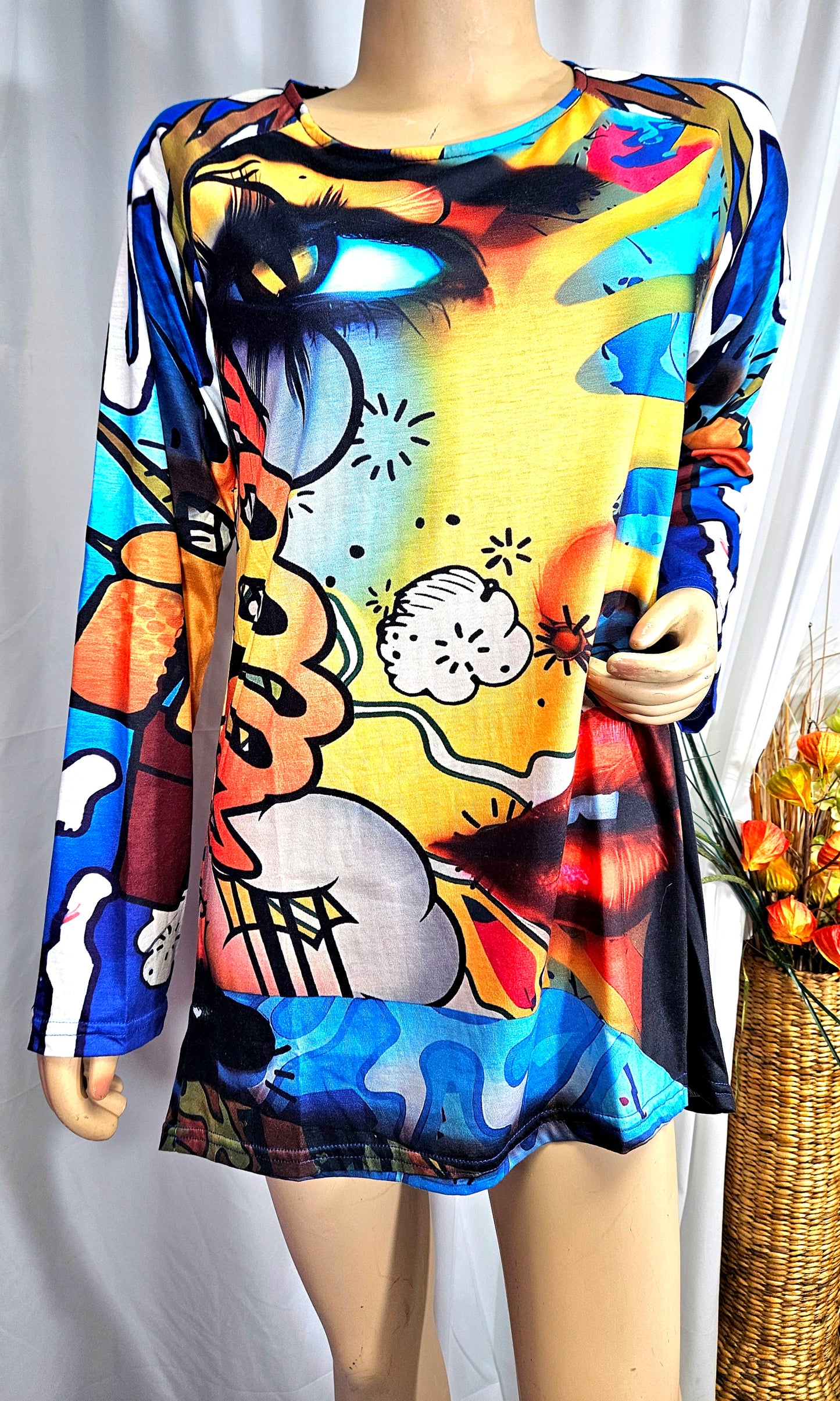 Abstract Face Printed Top Tee Long Sleeve Shirt Women Pullover Used Top