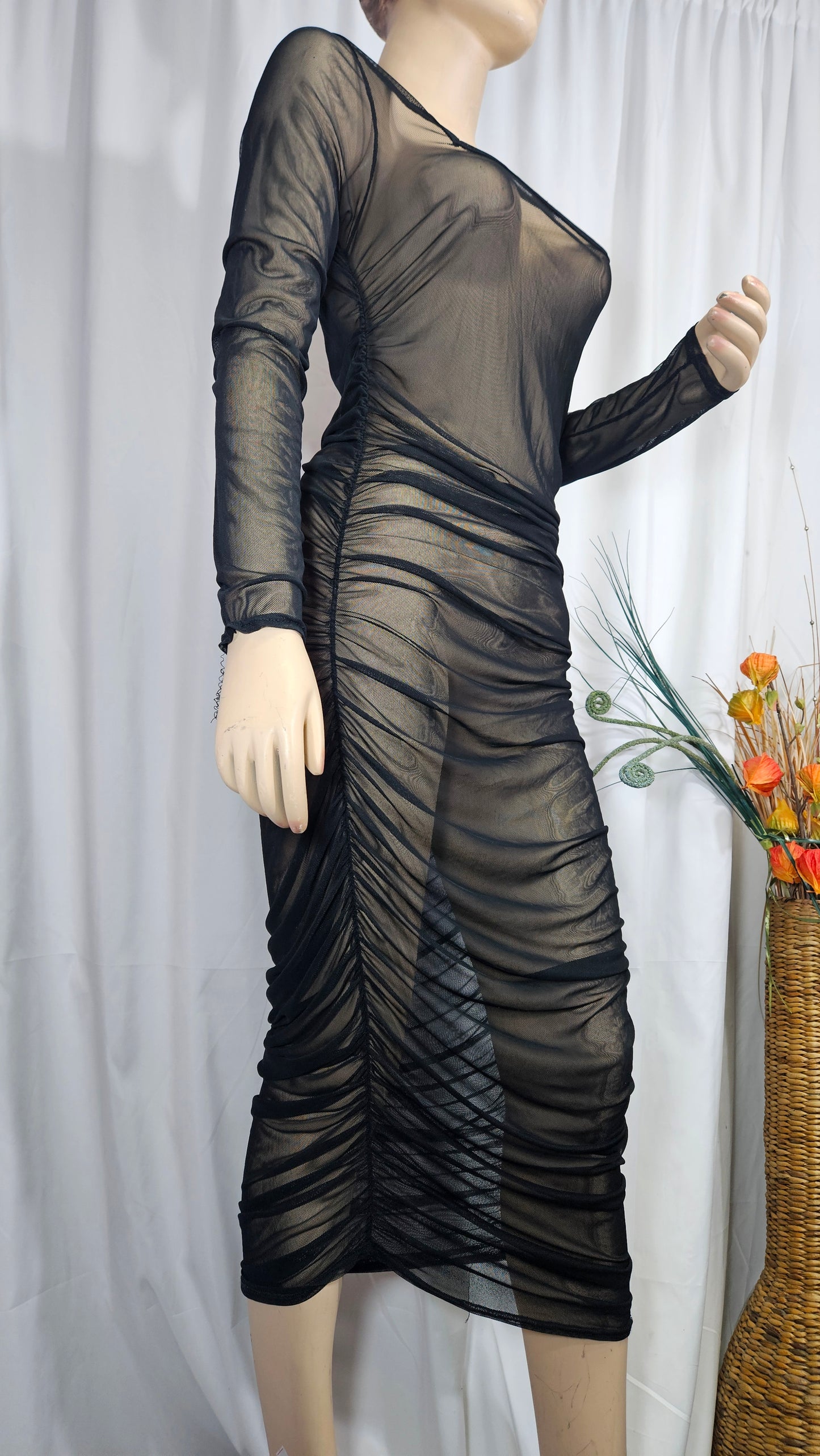 Ruched Boohoo Midi Dress Mesh Lover Preloved dress