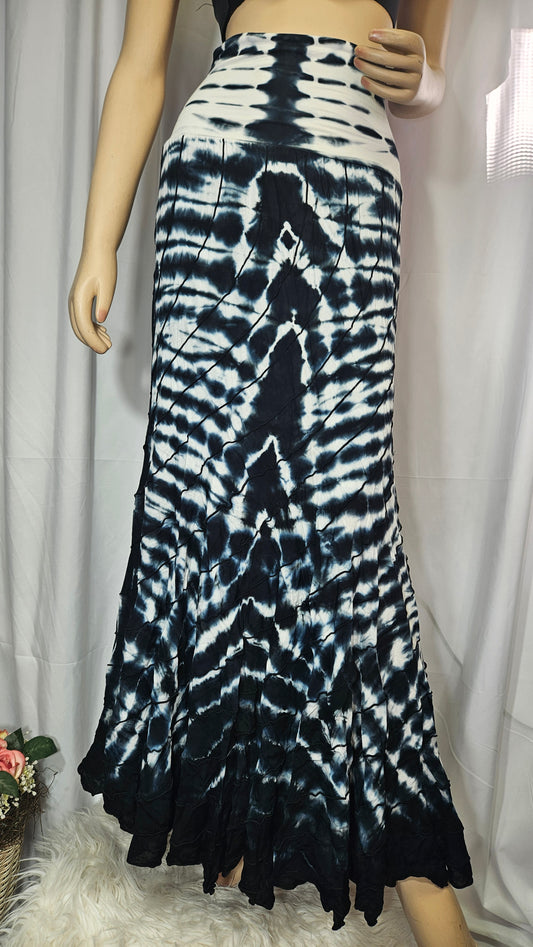 Cienna Nova Blue & White Tie Dye Skirt Maxi bohemian skirt - Preloved maxi skirt - Hippie rayon Skirt - buy preloved skirt