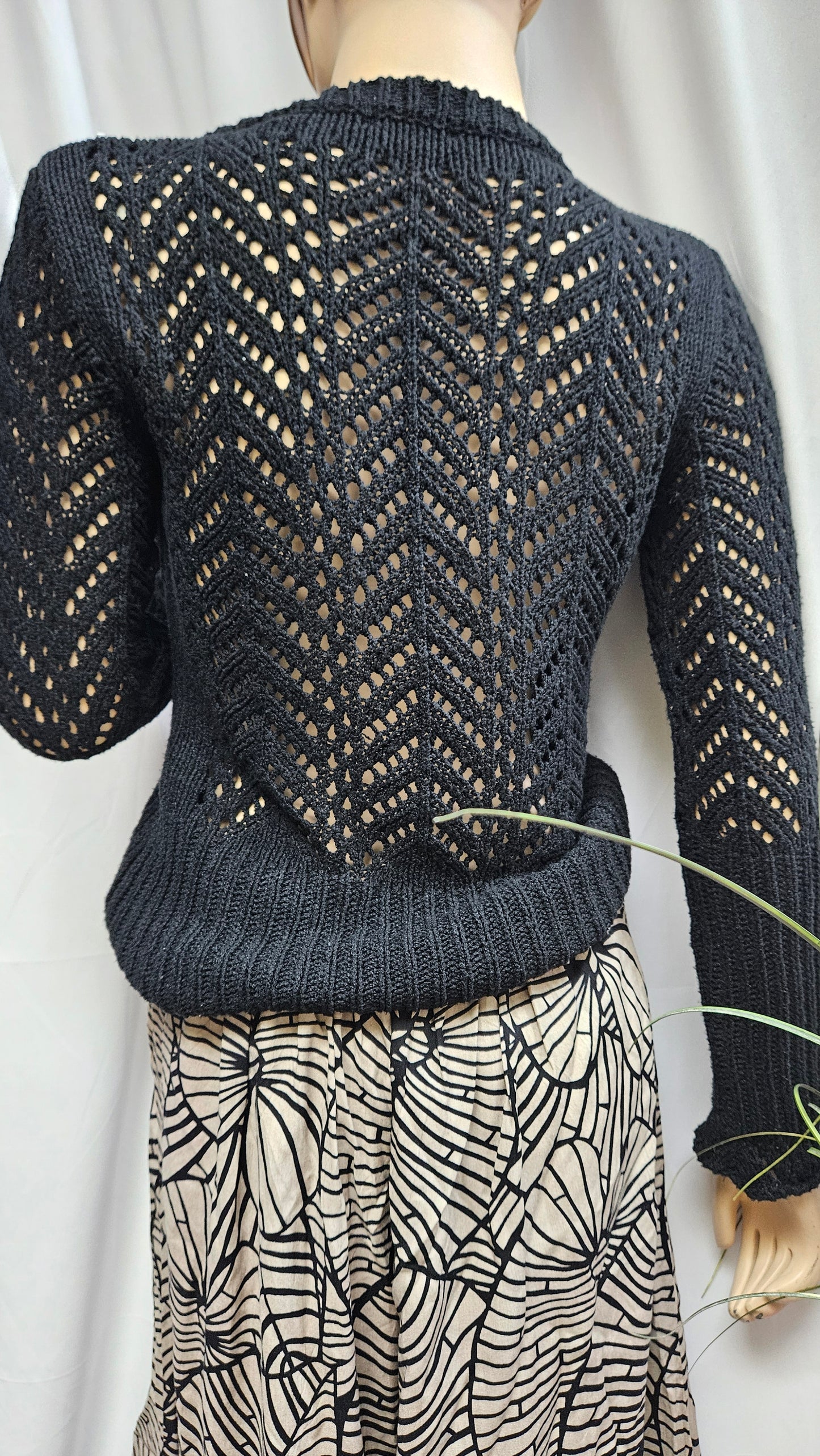 Gorgeous vintage crochet top - sweater