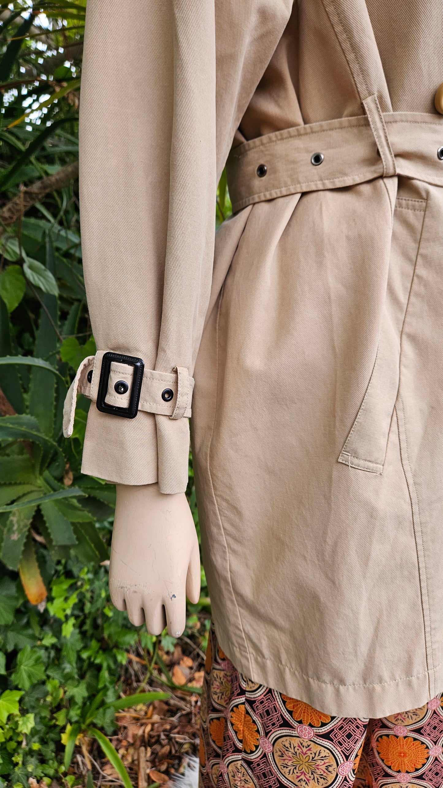 Preloved Trench Coat - Beige vintage Trench