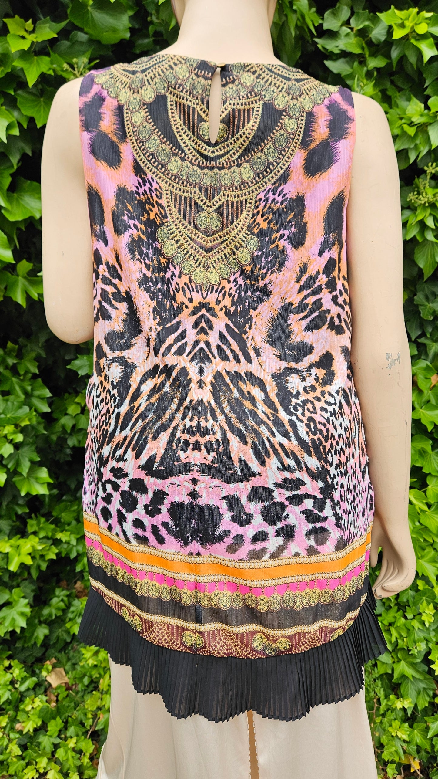 NWT lady top Rockmans Tank Top Blouse