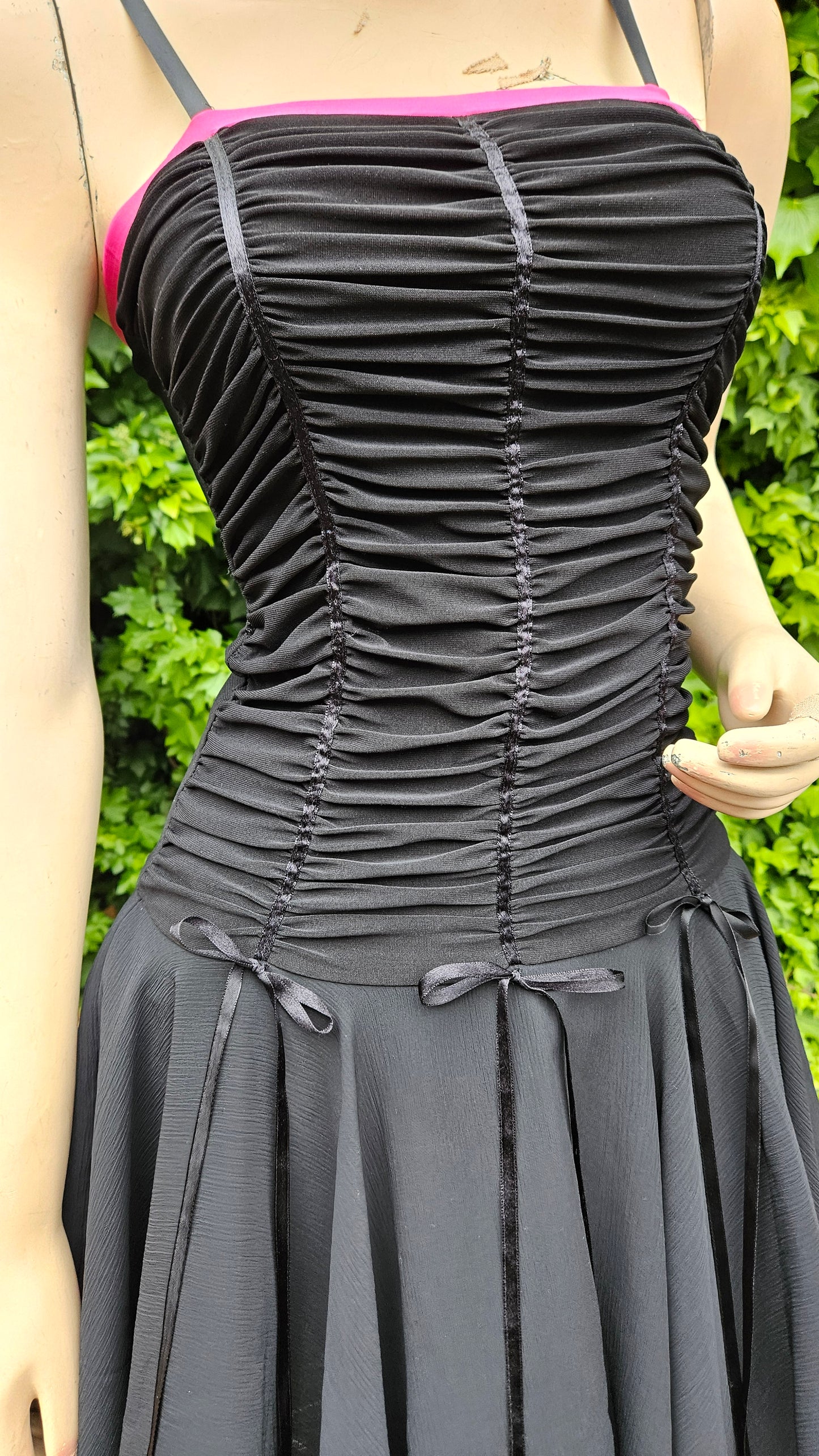Lovely vintage Black & Pink Ruched dress- y2k asymmetrical hem Dress