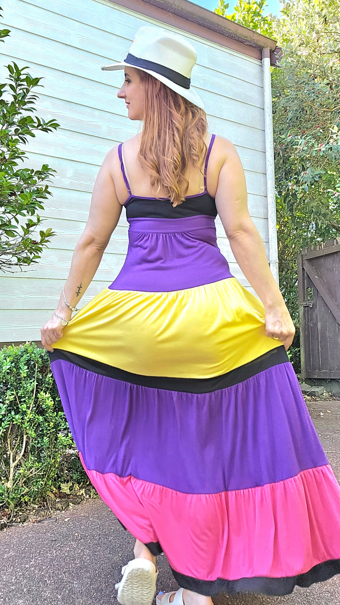 Colorful Maxi Dress - Second hand find!