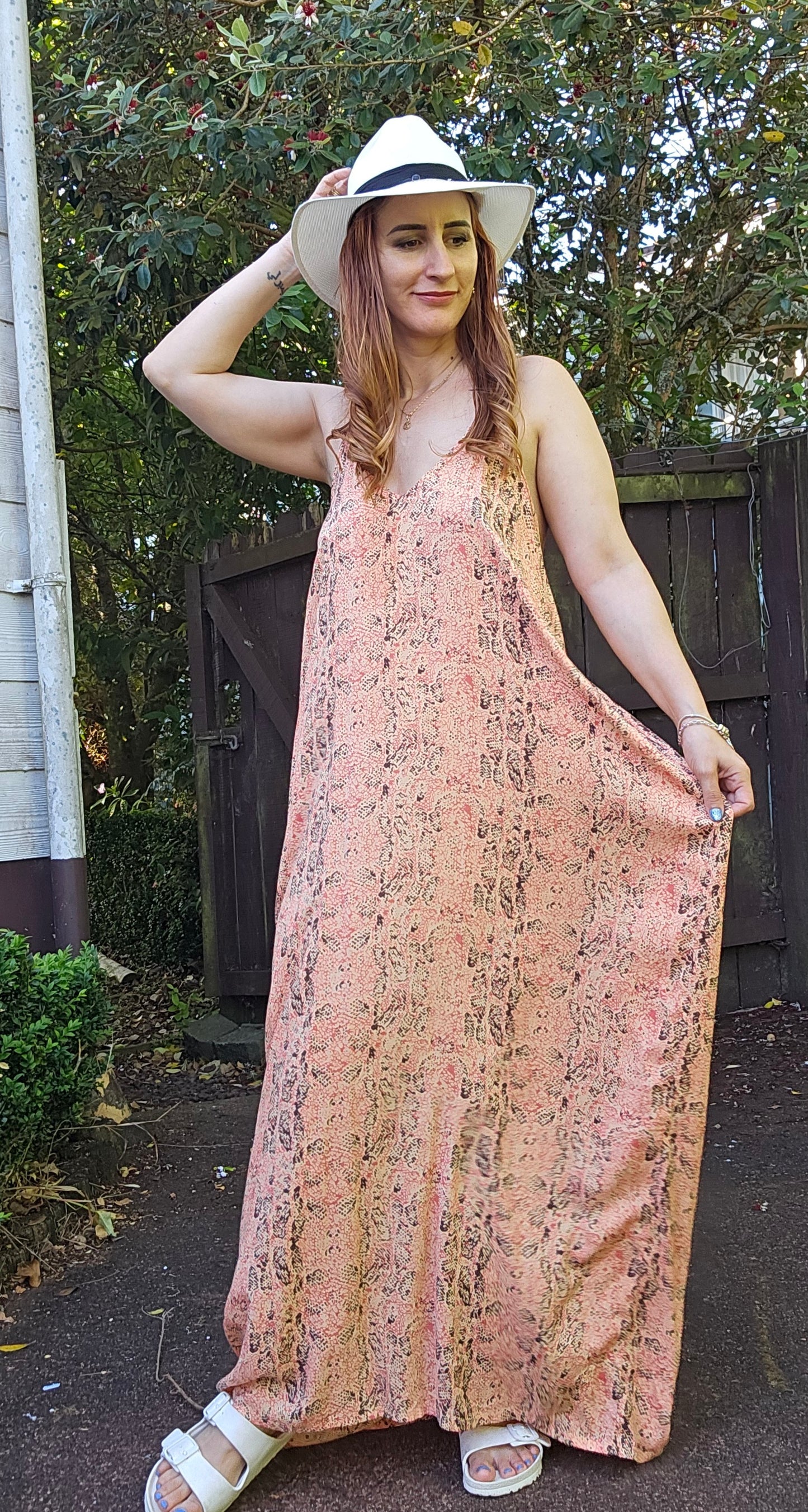 Stunning Bohemian Maxi Dress - Women’s  Free size dress 10-16