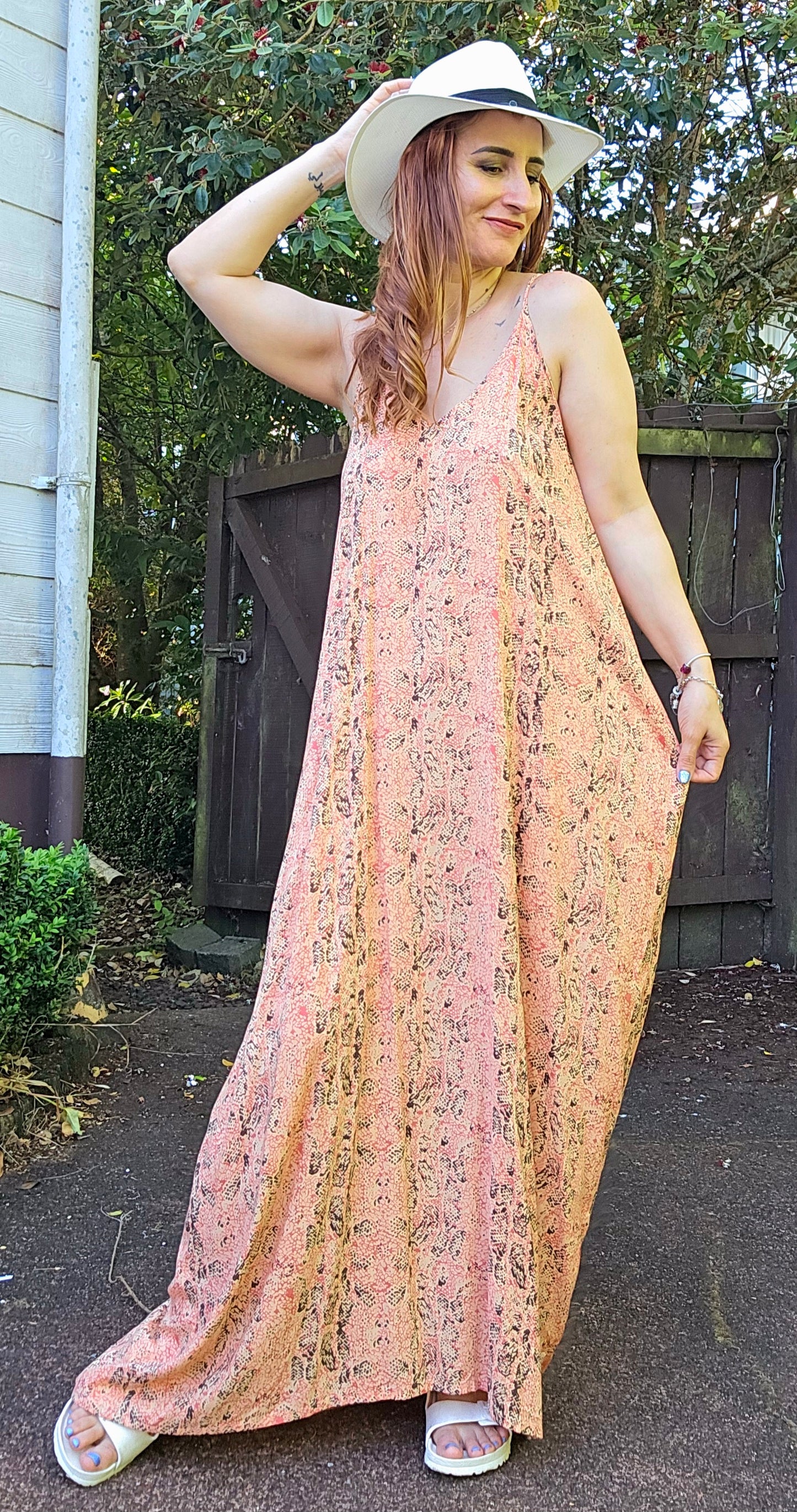 Stunning Bohemian Maxi Dress - Women’s  Free size dress 10-16