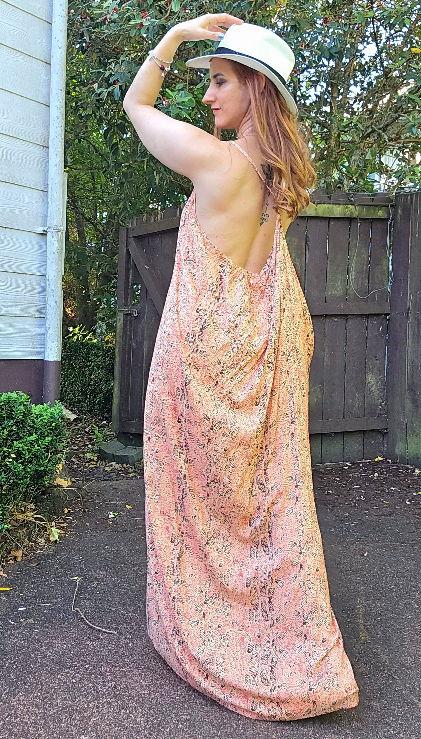 Stunning Bohemian Maxi Dress - Women’s  Free size dress 10-16