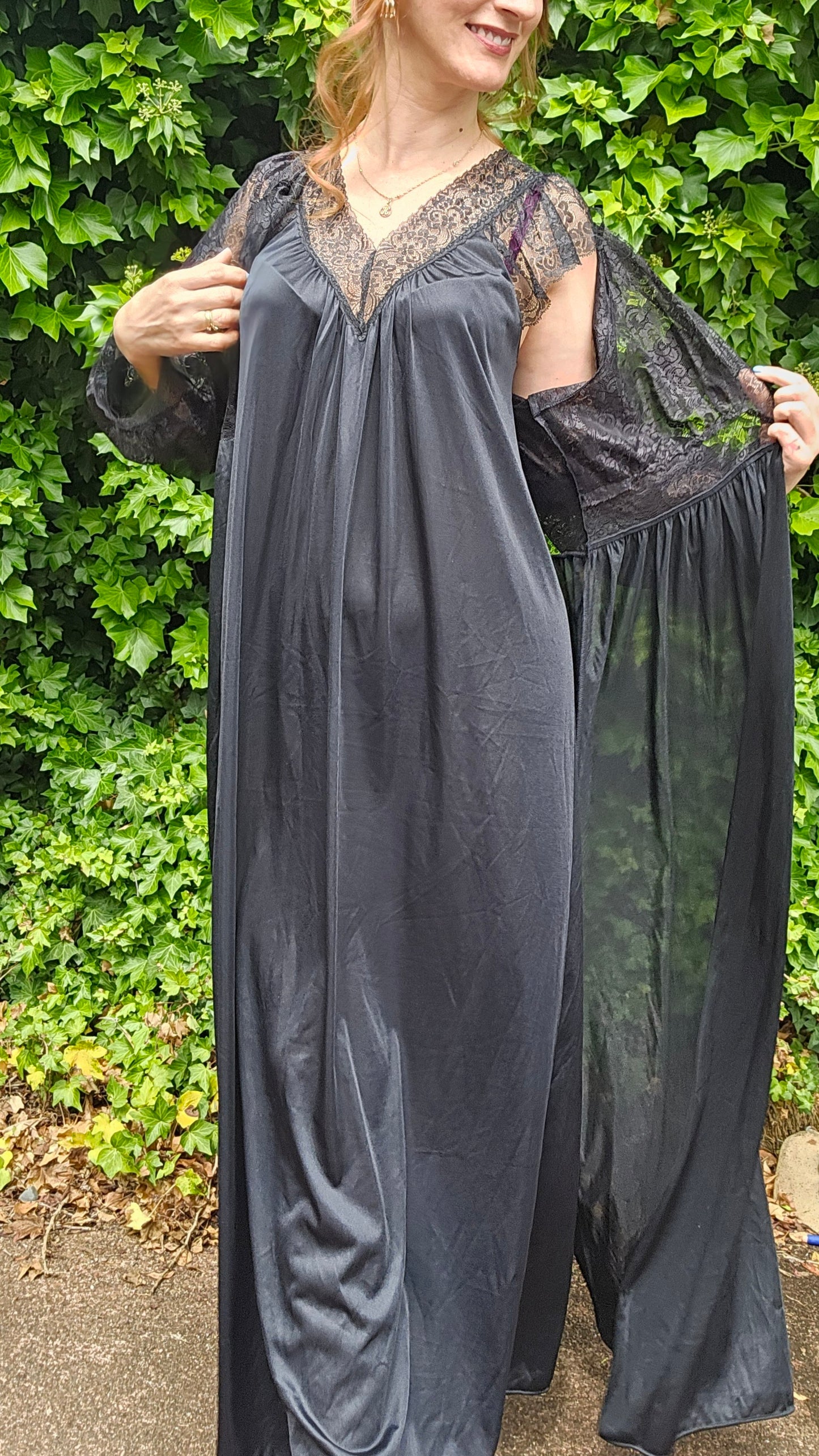 Black Vintage Robe & Slip dress set by Bendon Lingerie lace Gown Vintage Robe