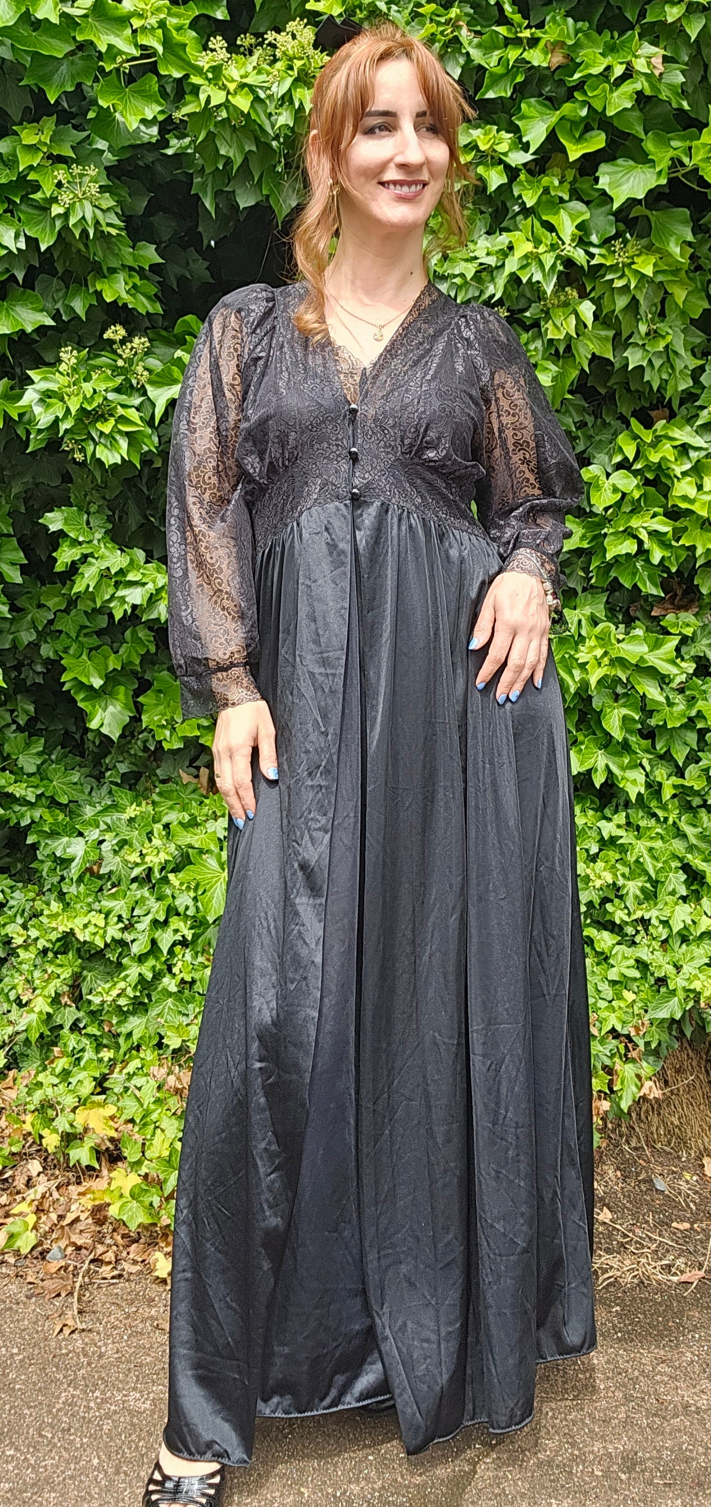 Black Vintage Robe & Slip dress set by Bendon Lingerie lace Gown Vintage Robe