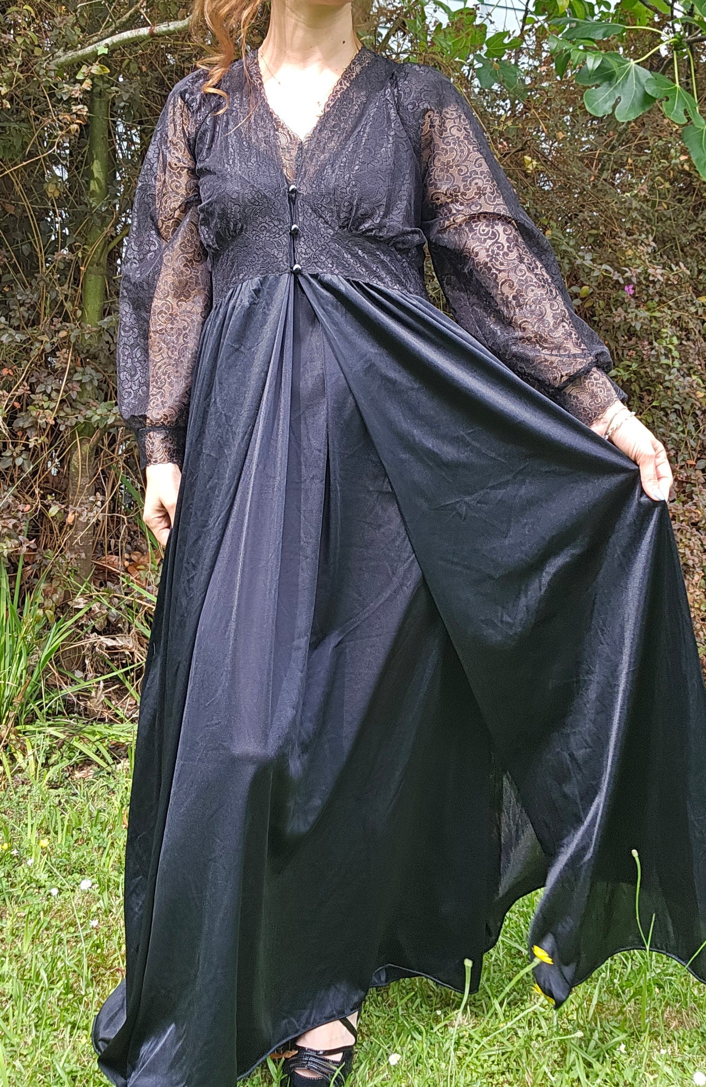 Black Vintage Robe & Slip dress set by Bendon Lingerie lace Gown Vintage Robe