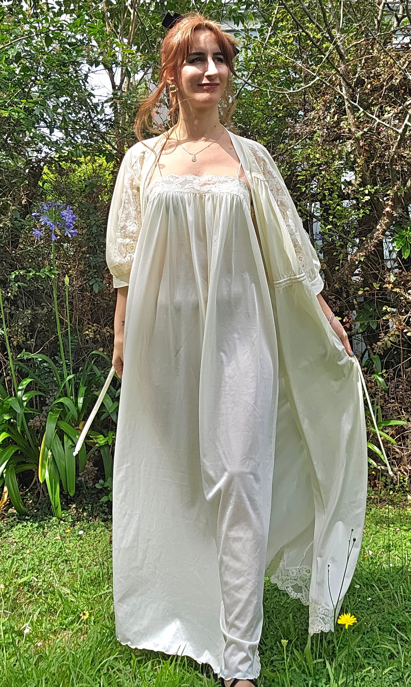 Vintage Bridal Robe & Slip dress set Lingerie lace Gown Vintage Robe