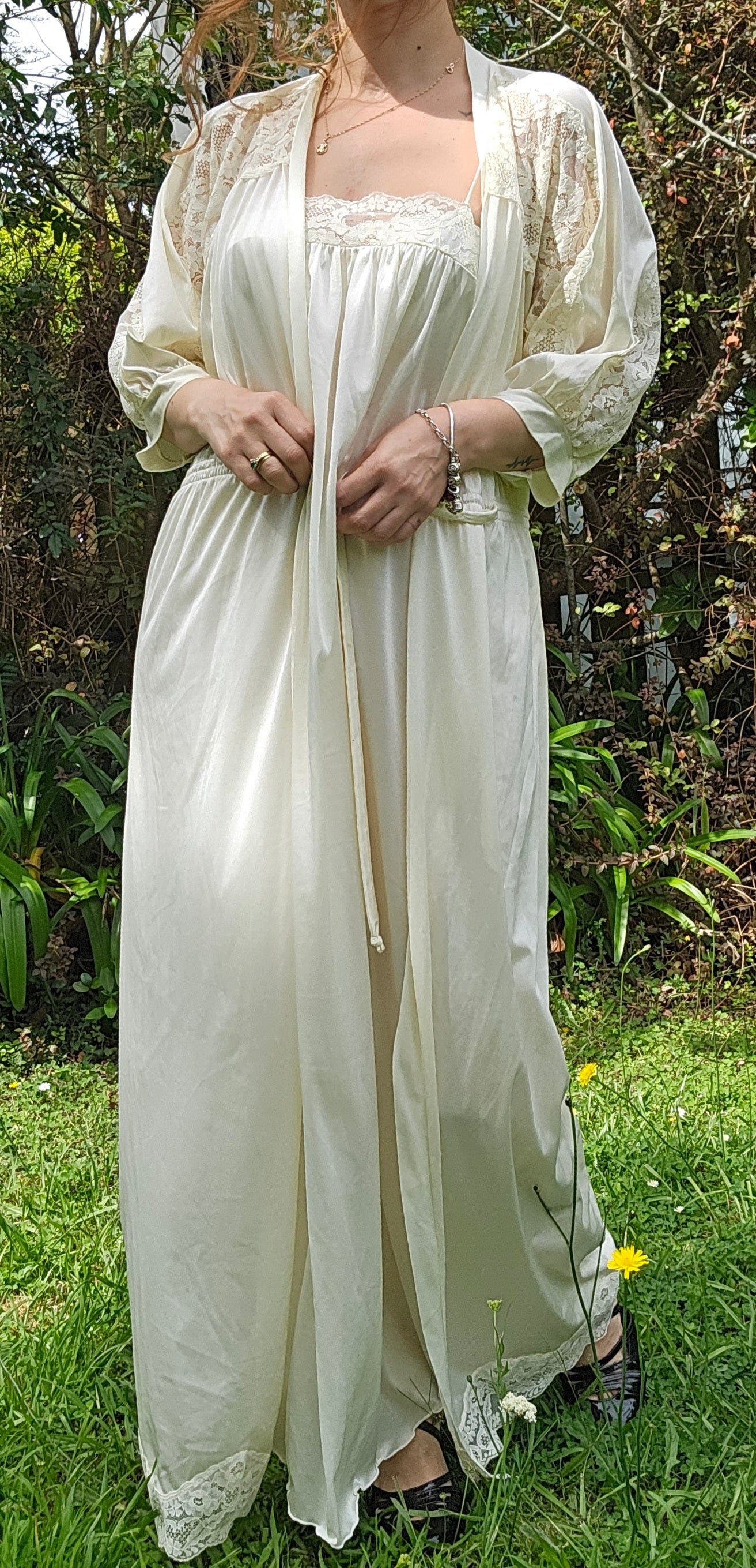 Vintage Bridal Robe & Slip dress set Lingerie lace Gown Vintage Robe