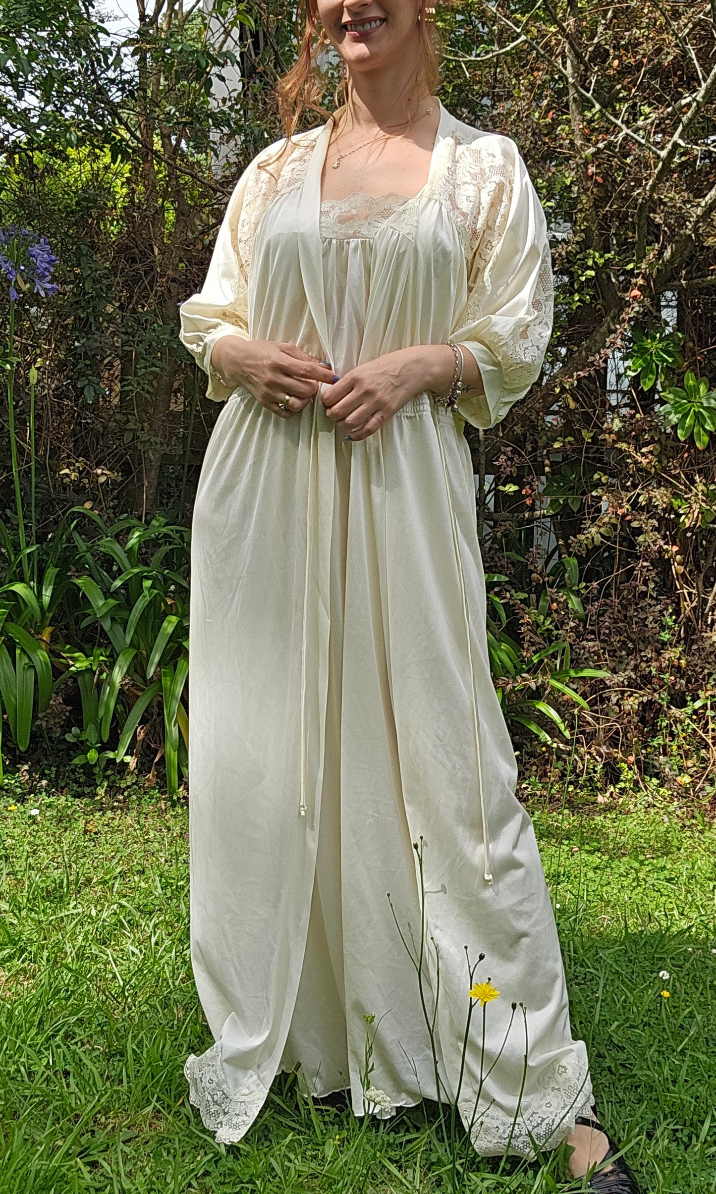 Vintage Bridal Robe & Slip dress set Lingerie lace Gown Vintage Robe