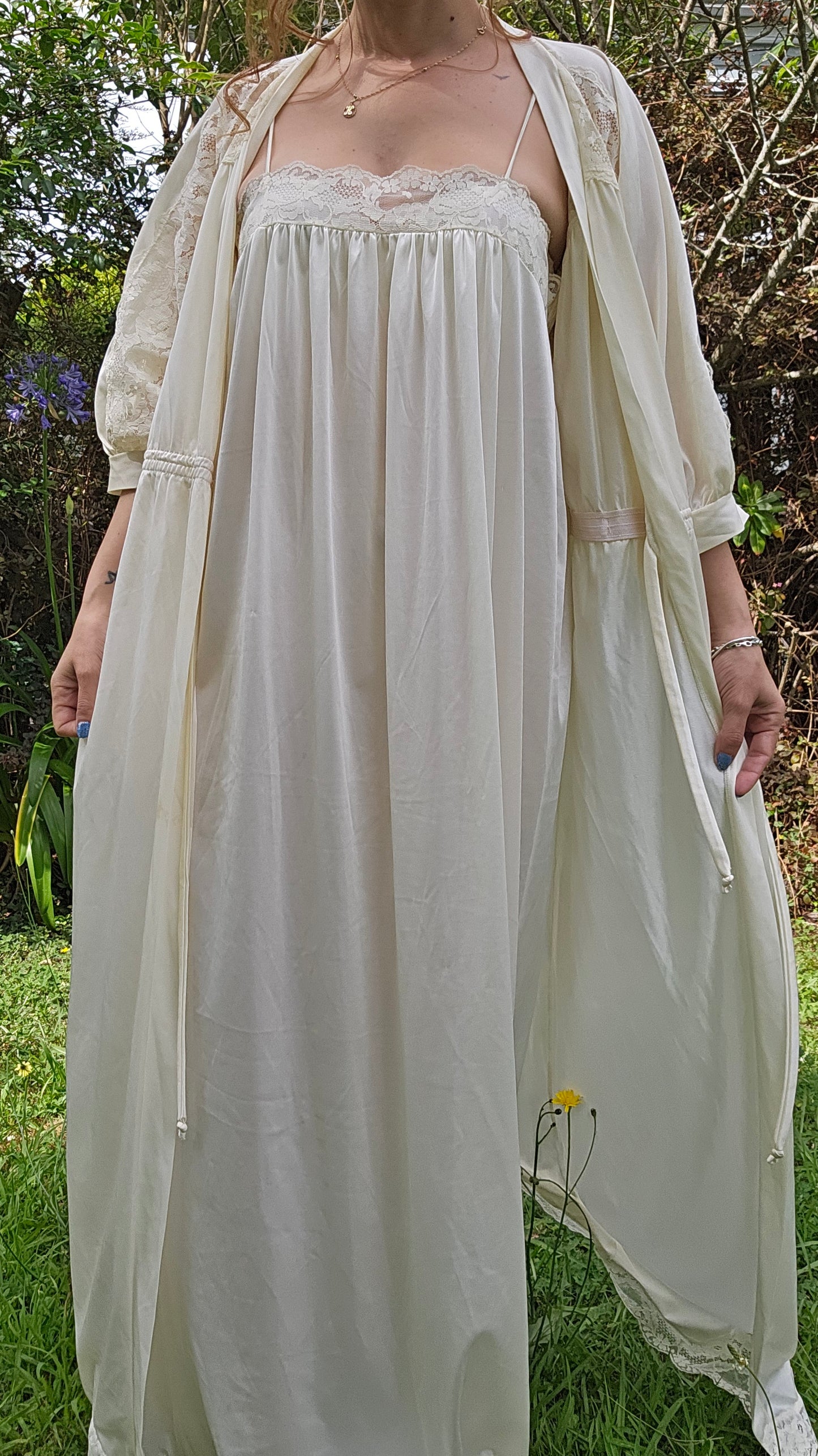 Vintage Bridal Robe & Slip dress set Lingerie lace Gown Vintage Robe