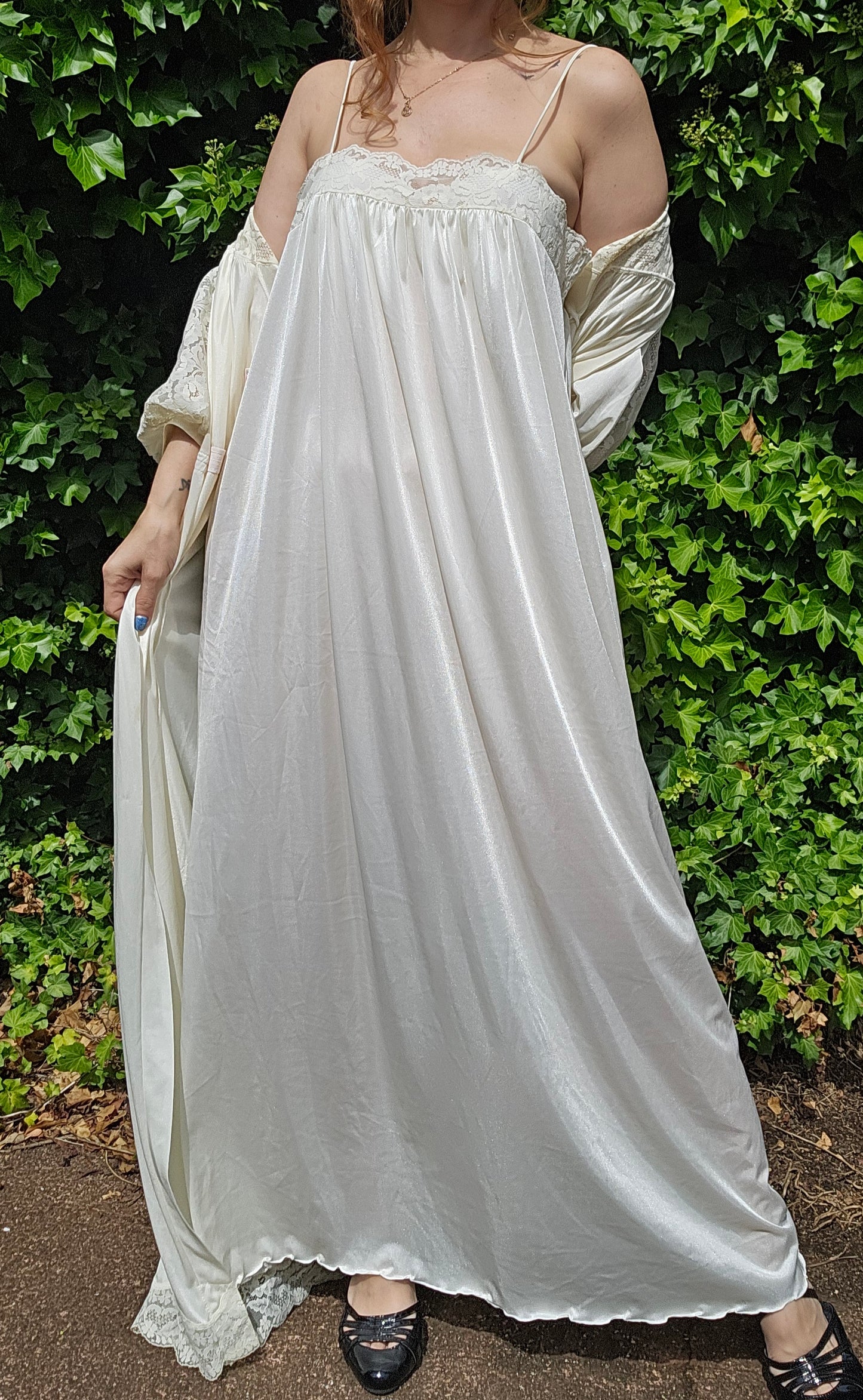 Vintage Bridal Robe & Slip dress set Lingerie lace Gown Vintage Robe