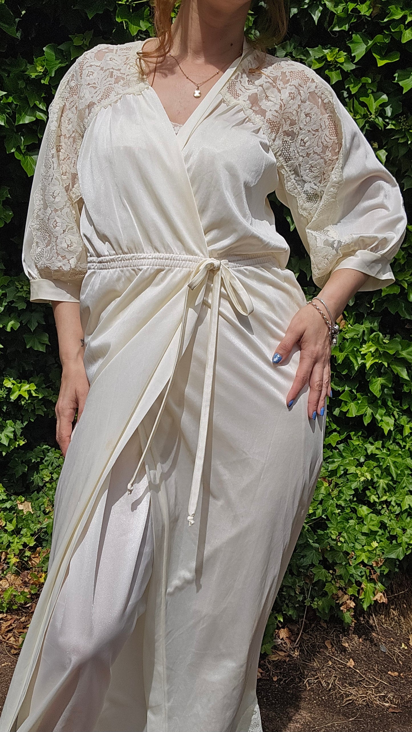 Vintage Bridal Robe & Slip dress set Lingerie lace Gown Vintage Robe