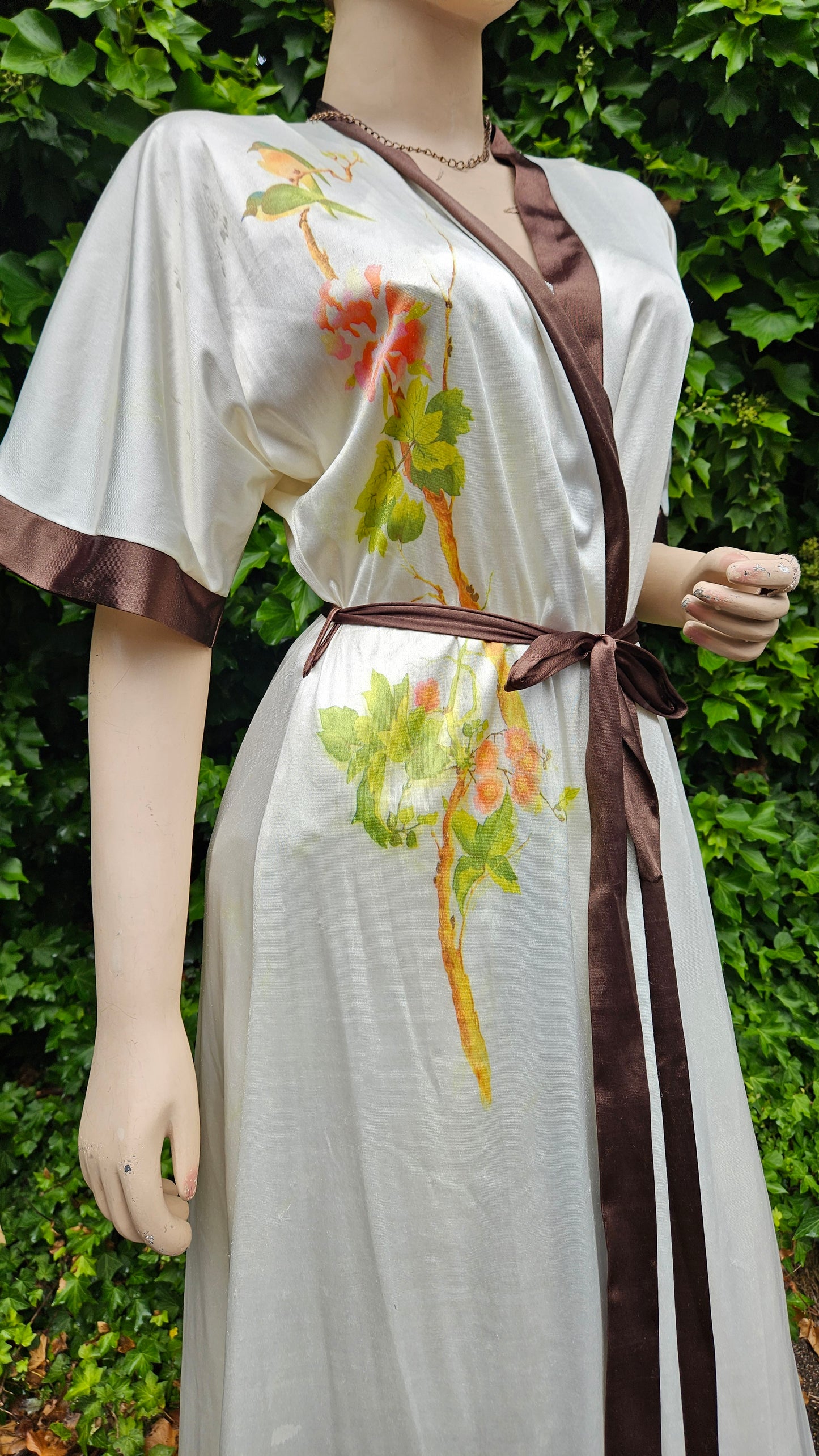 Nz Vintage Robe & Slip dress Lingerie lace Gown Vintage Robe