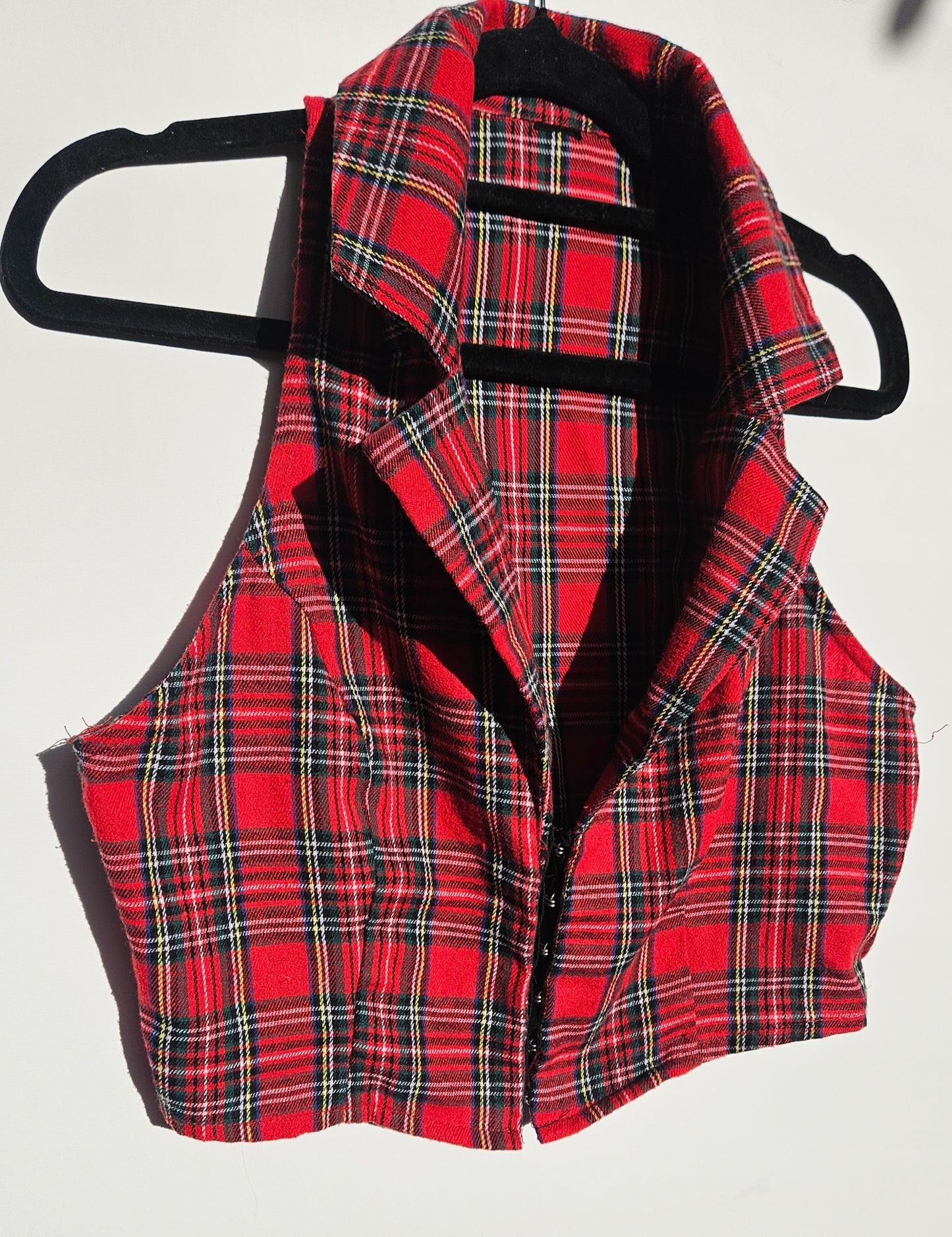 Preloved Red Plaid pattern Vest