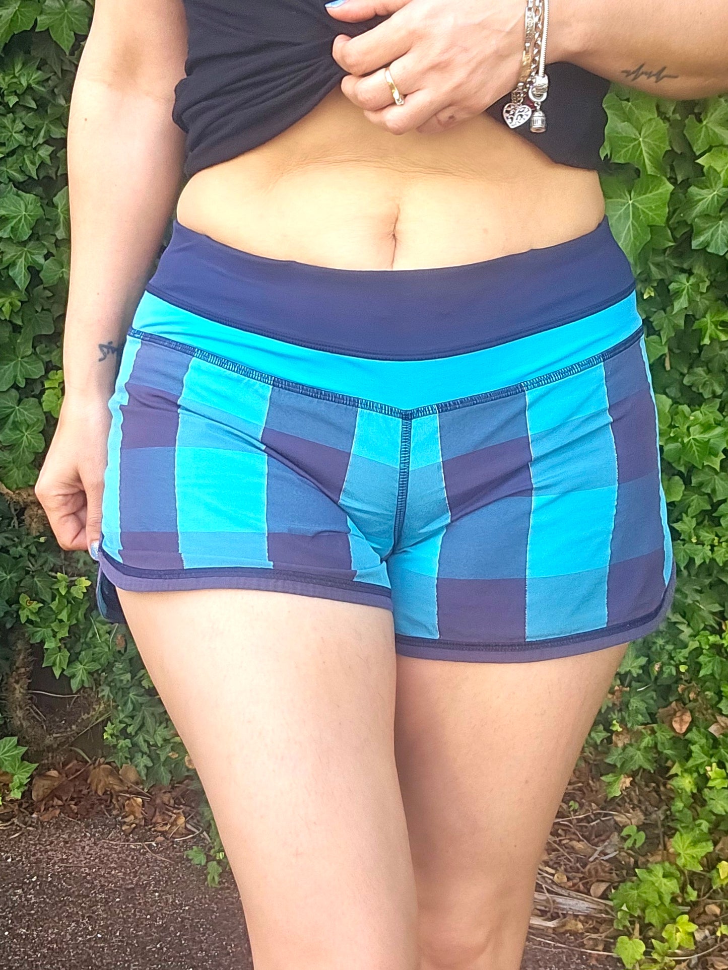 Lululemon Rare Speed Up Shorts Navy Teal Plaid Size Lululemon Speed Up Shorts.