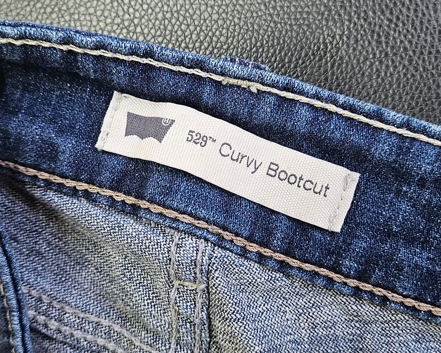 Levi's 529 Curvy Bootcut Jeans -