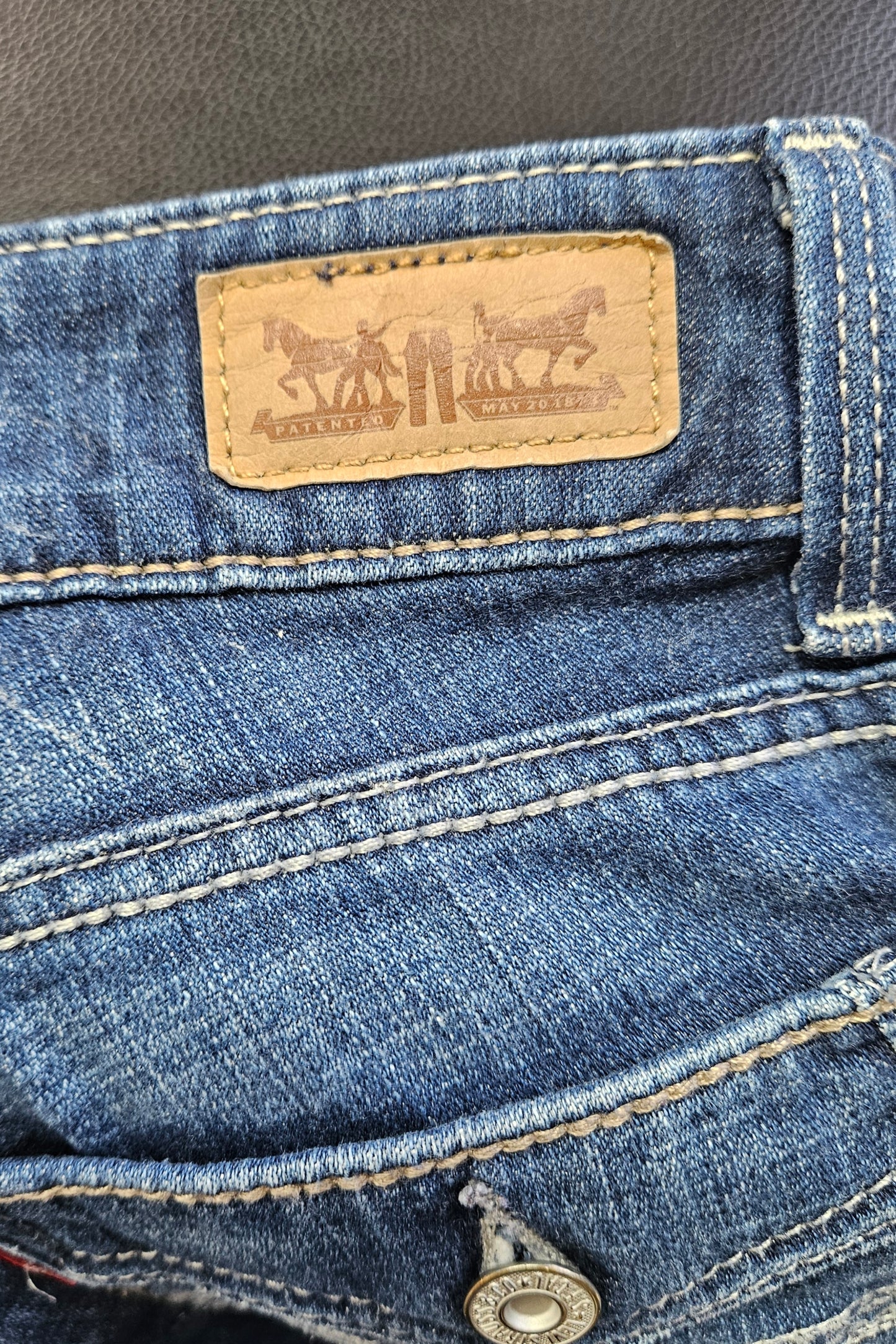 Levi's 529 Curvy Bootcut Jeans -