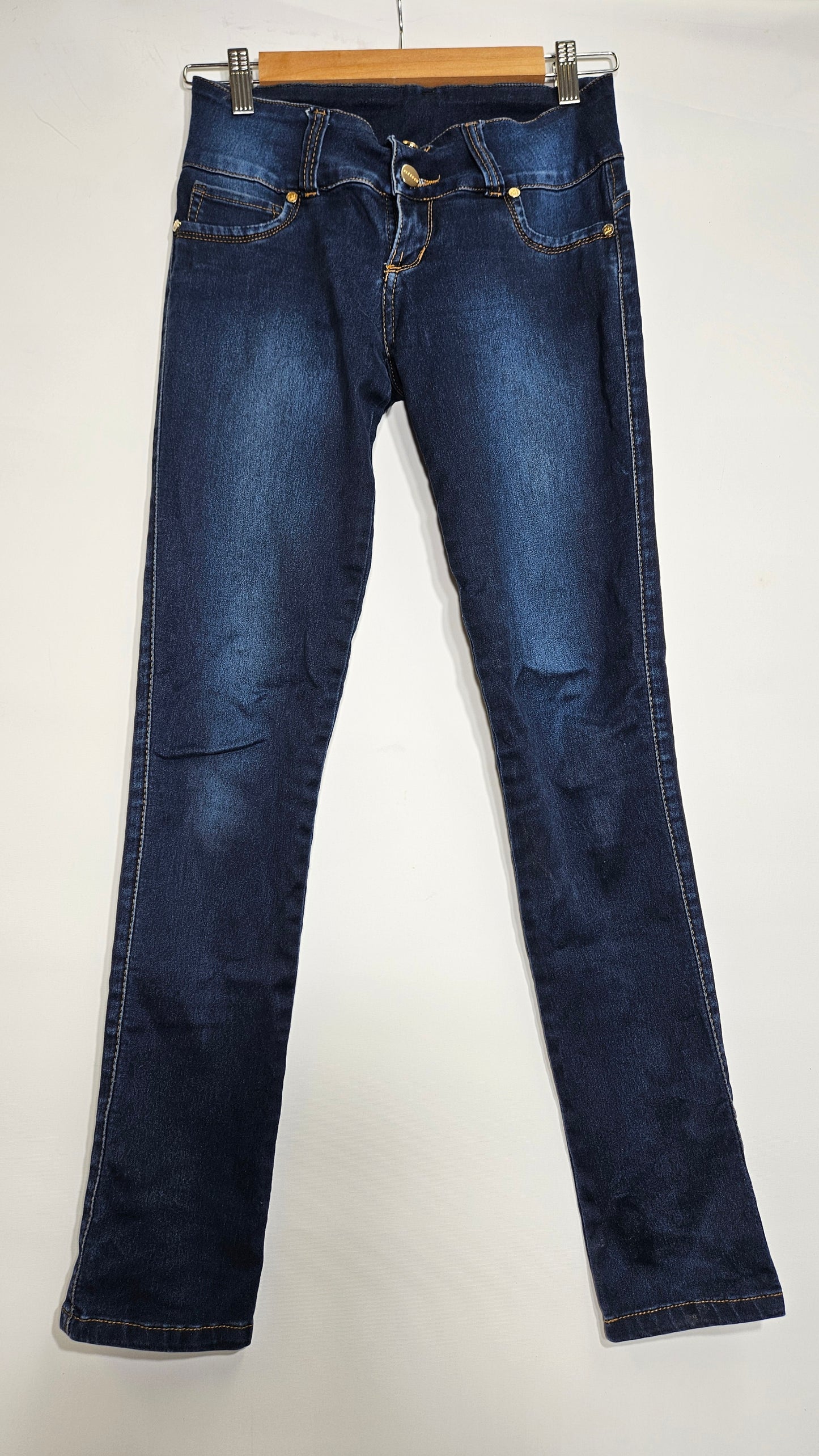 Straight Women size 8 Mid Wash Blue Jeans