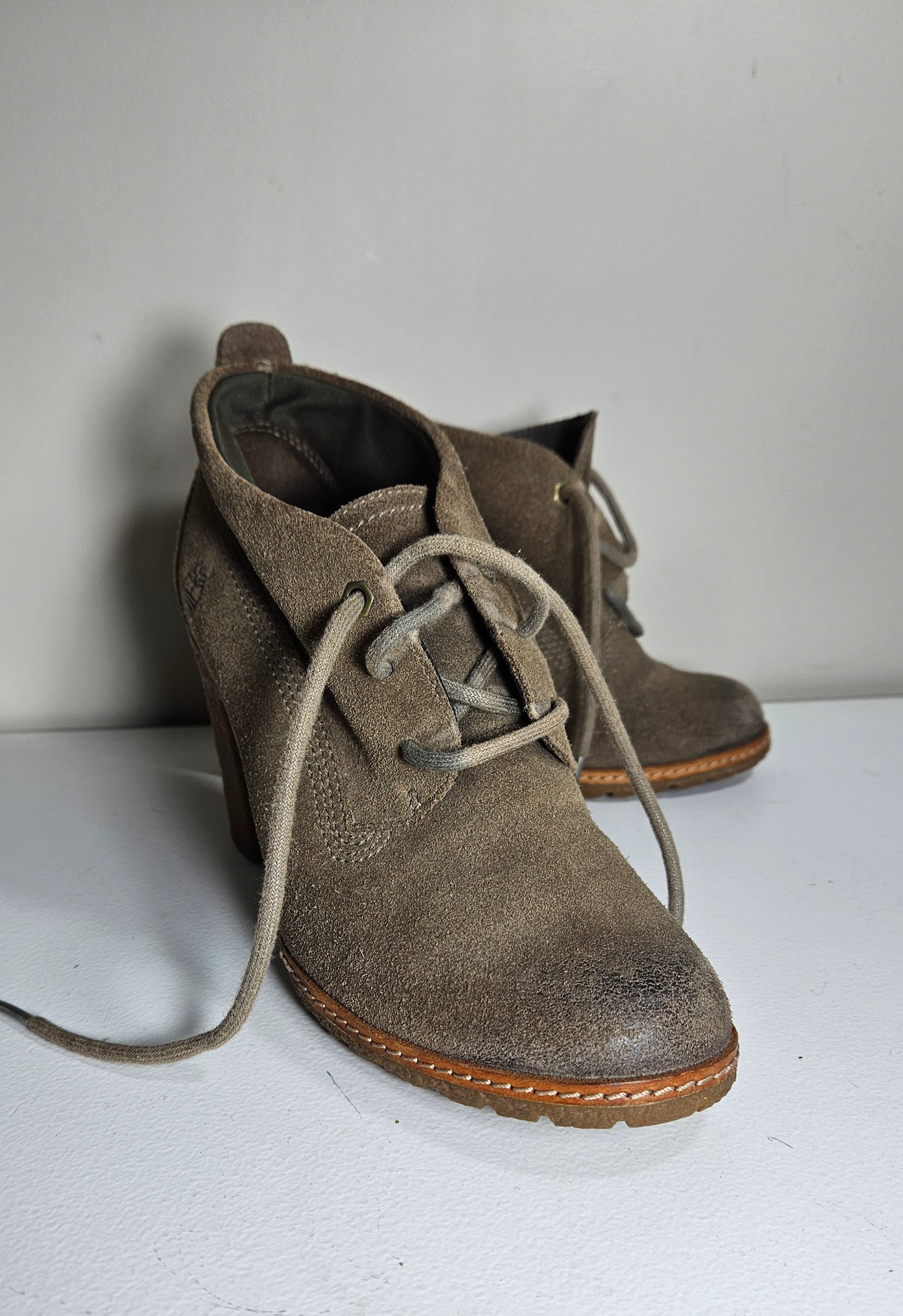 Stunning TIMBERLAND GLANCY Chukka Ankle BOOTS SUEDE High Heels Lace UpsBoots Size 38.