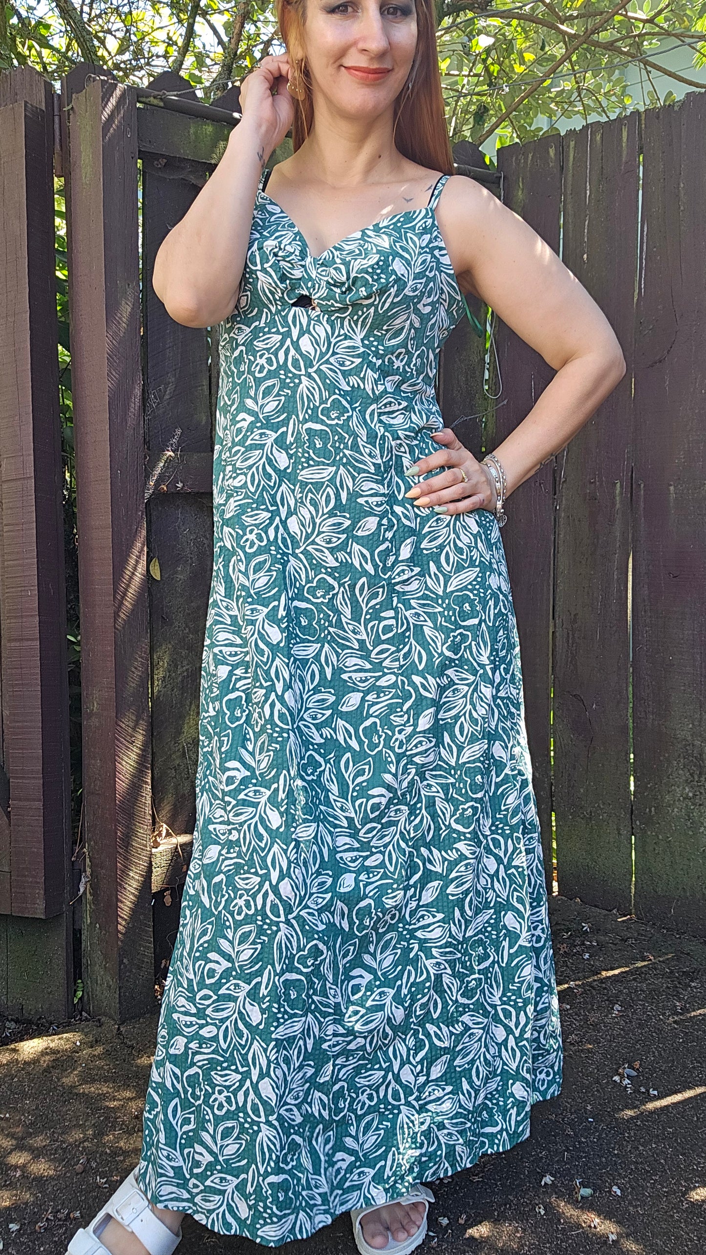 Gorgeous Floral / Green Maxi Dress Size 10 Perfect Condition