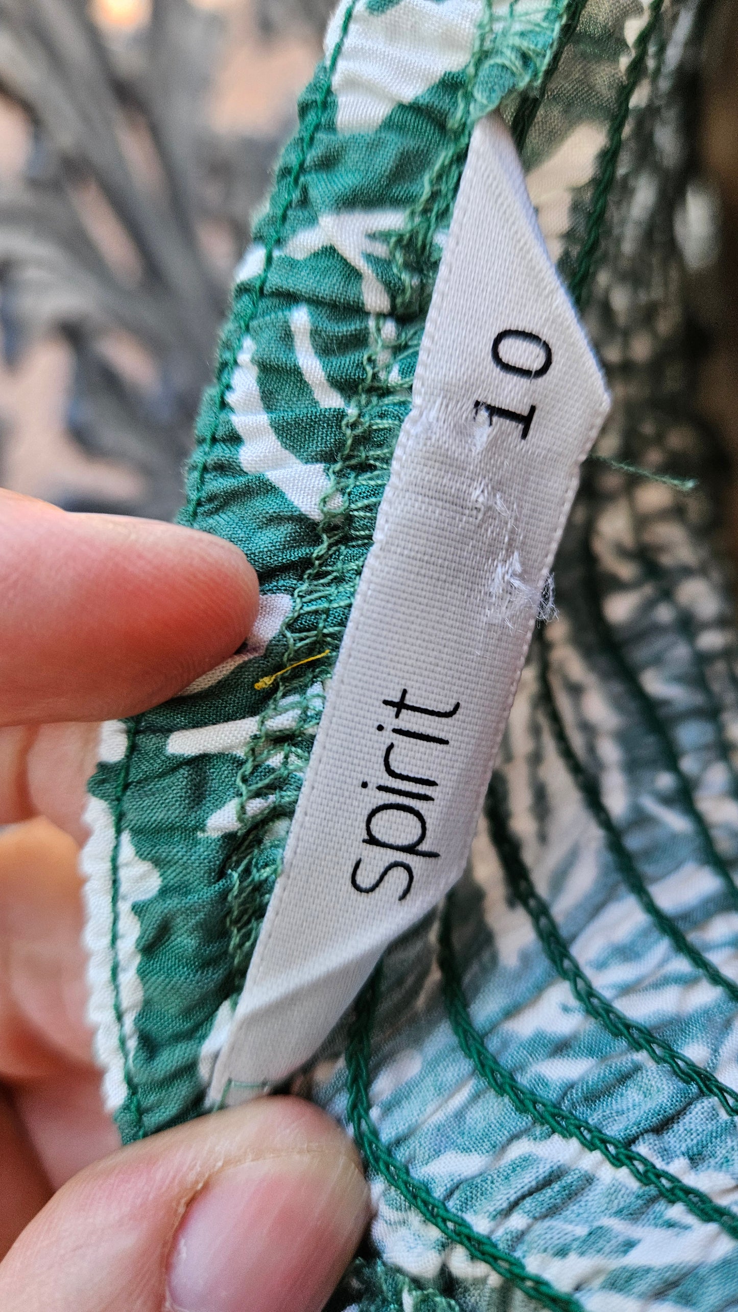 Gorgeous Floral / Green Maxi Dress Size 10 Perfect Condition