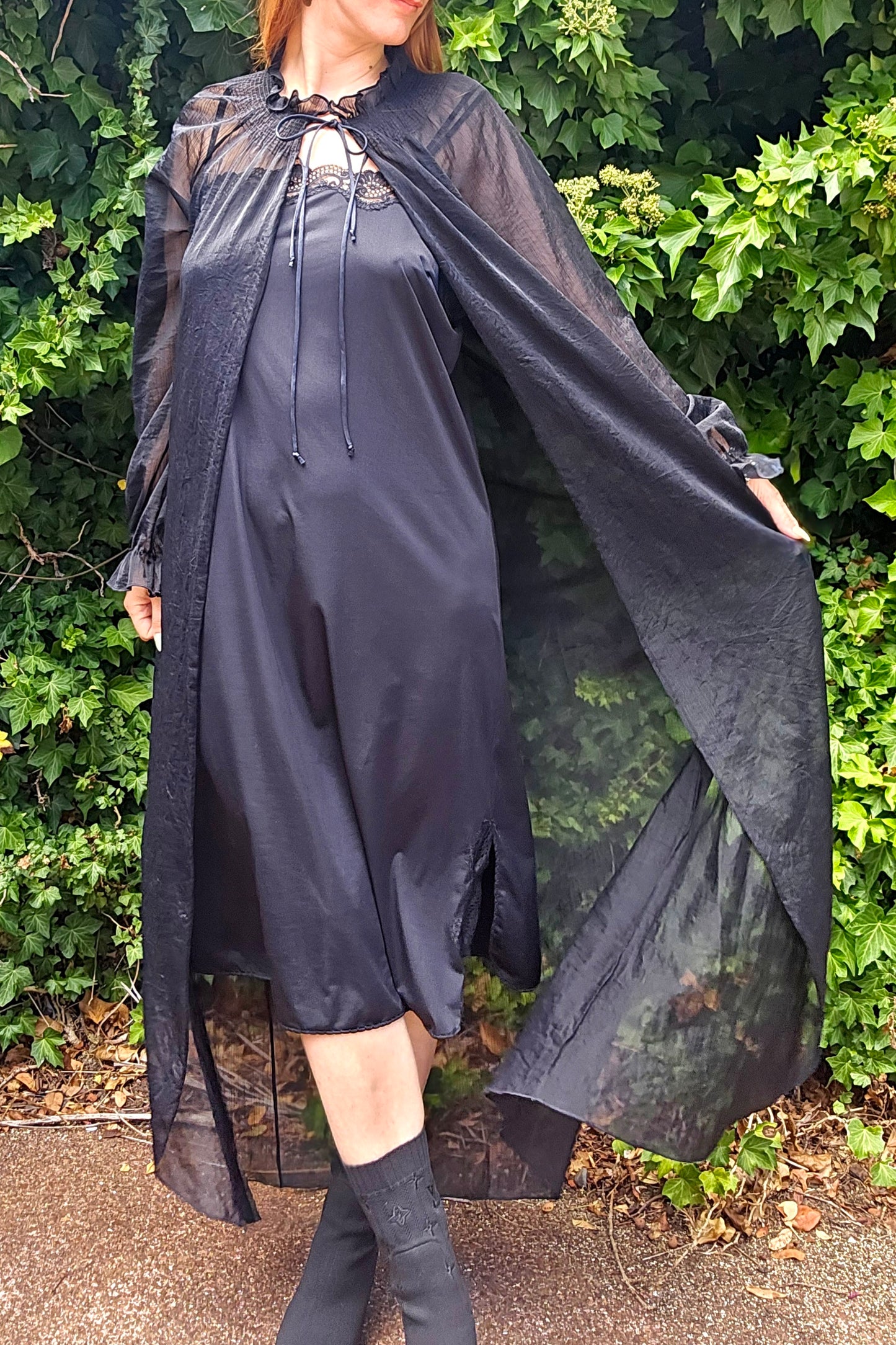 Nz Vintage black Robe & Slip dress Lingerie lace Gown Vintage Robe