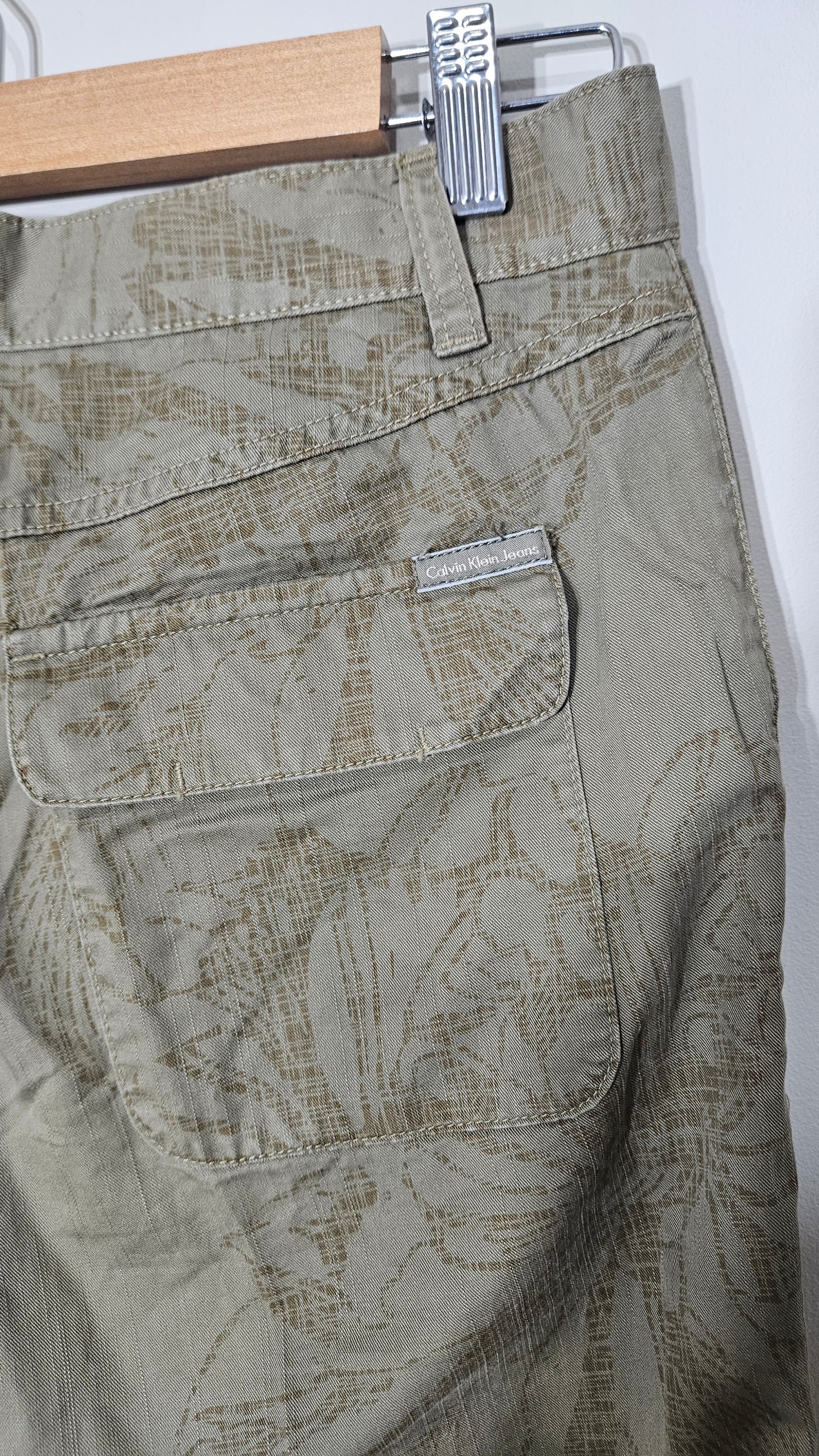 Calvin Klein Womens Pants 6 Beige Floral Cotton Cropped Boho trousers - pants