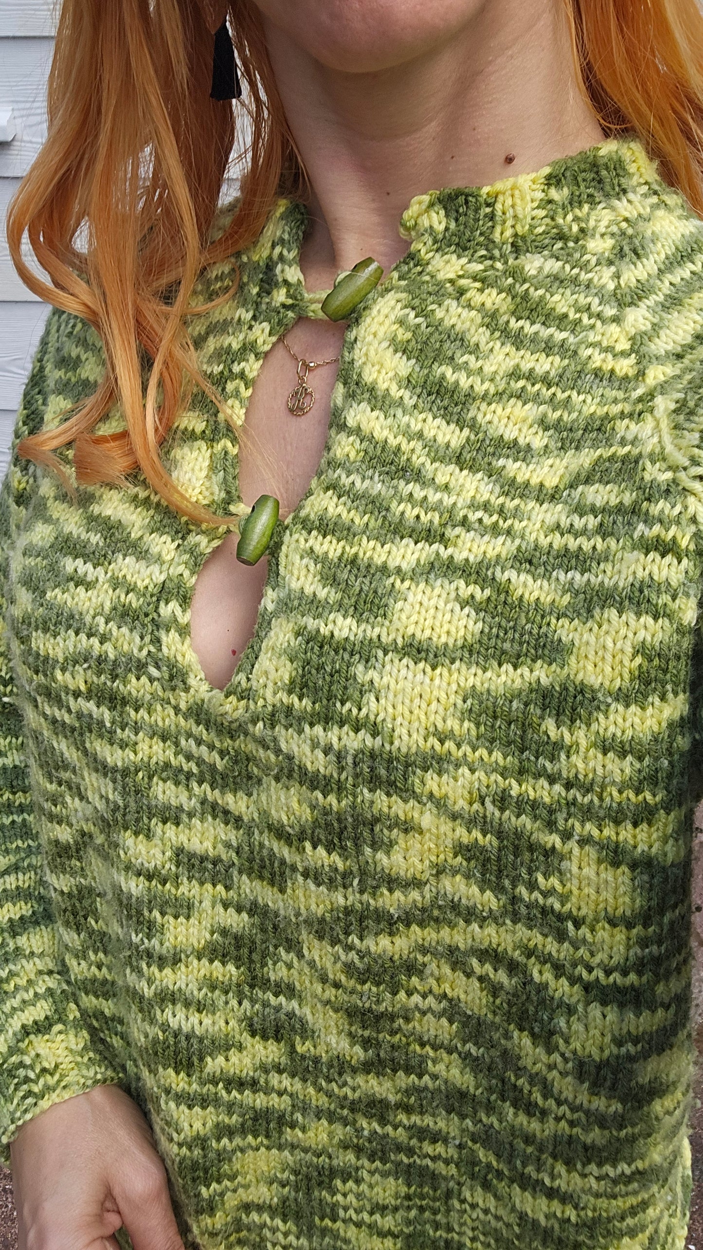 Gorgeous Vintage Pullover Top - Sweater