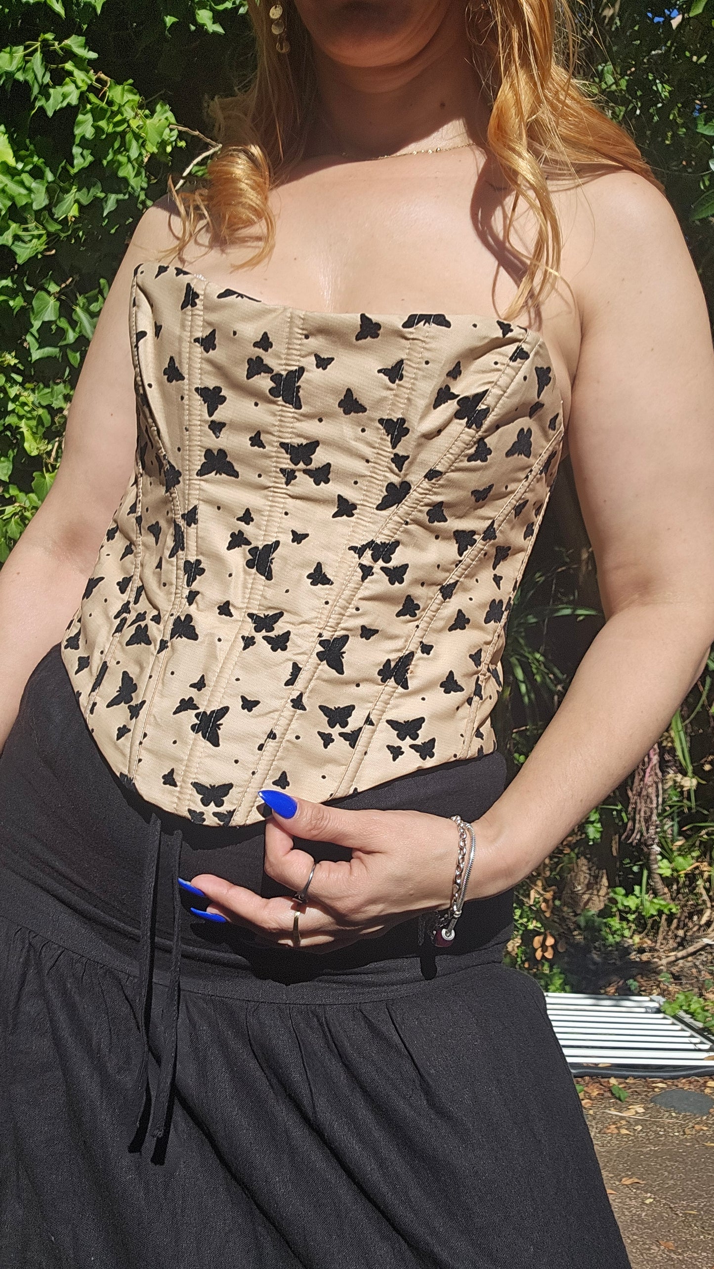 STRAPLESS SHAPING BREATHABLE BUTTERFLY CORSET TOP