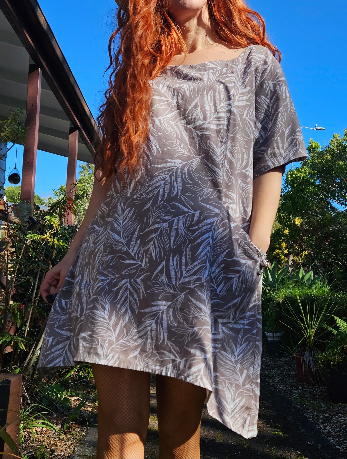 VIRTUELLE ts TAKING SHAPE  Dress Top Tunic  Sz 12 /  Leaf Linen/Cotton Top