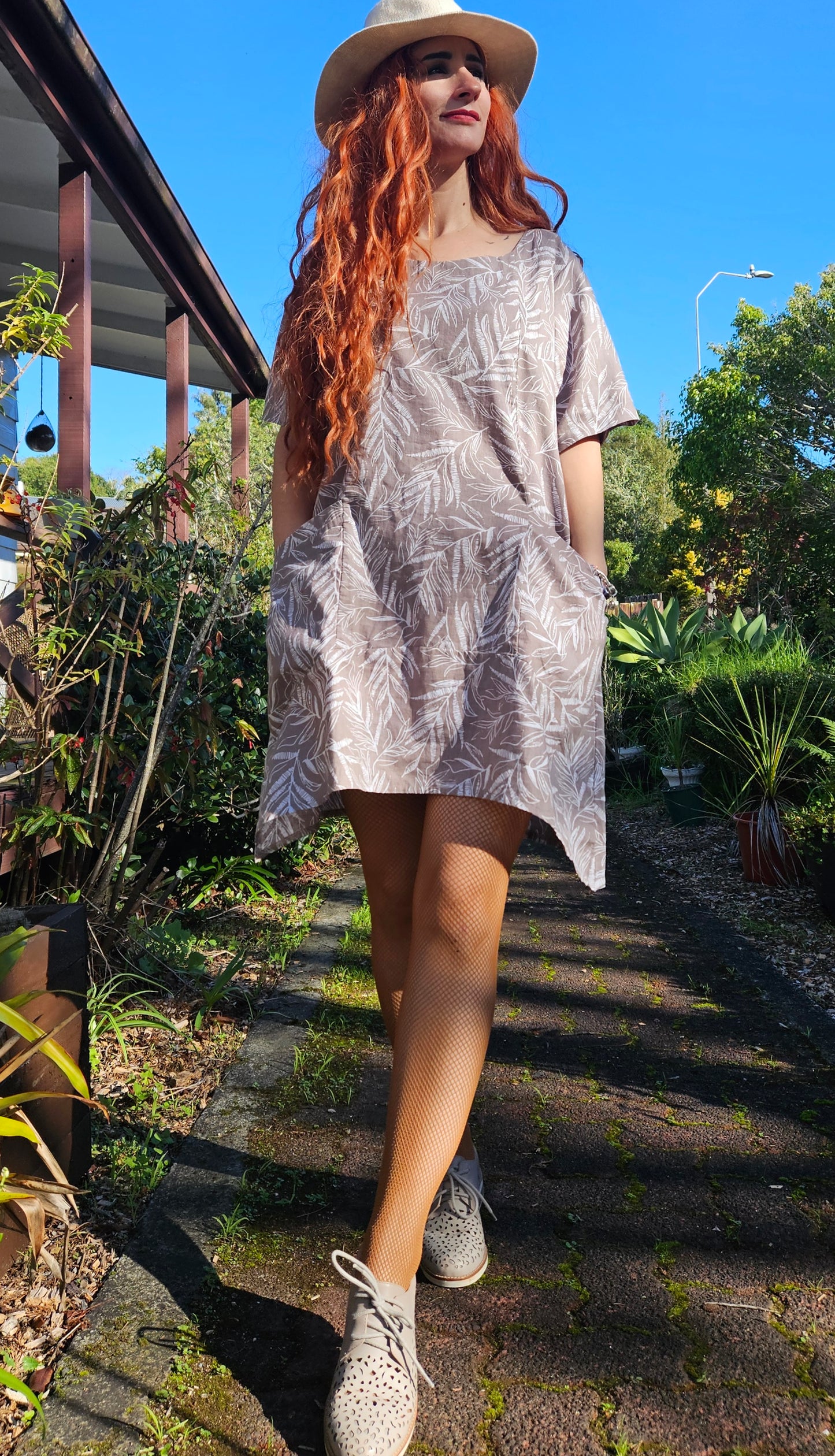 VIRTUELLE ts TAKING SHAPE  Dress Top Tunic  Sz 12 /  Leaf Linen/Cotton Top
